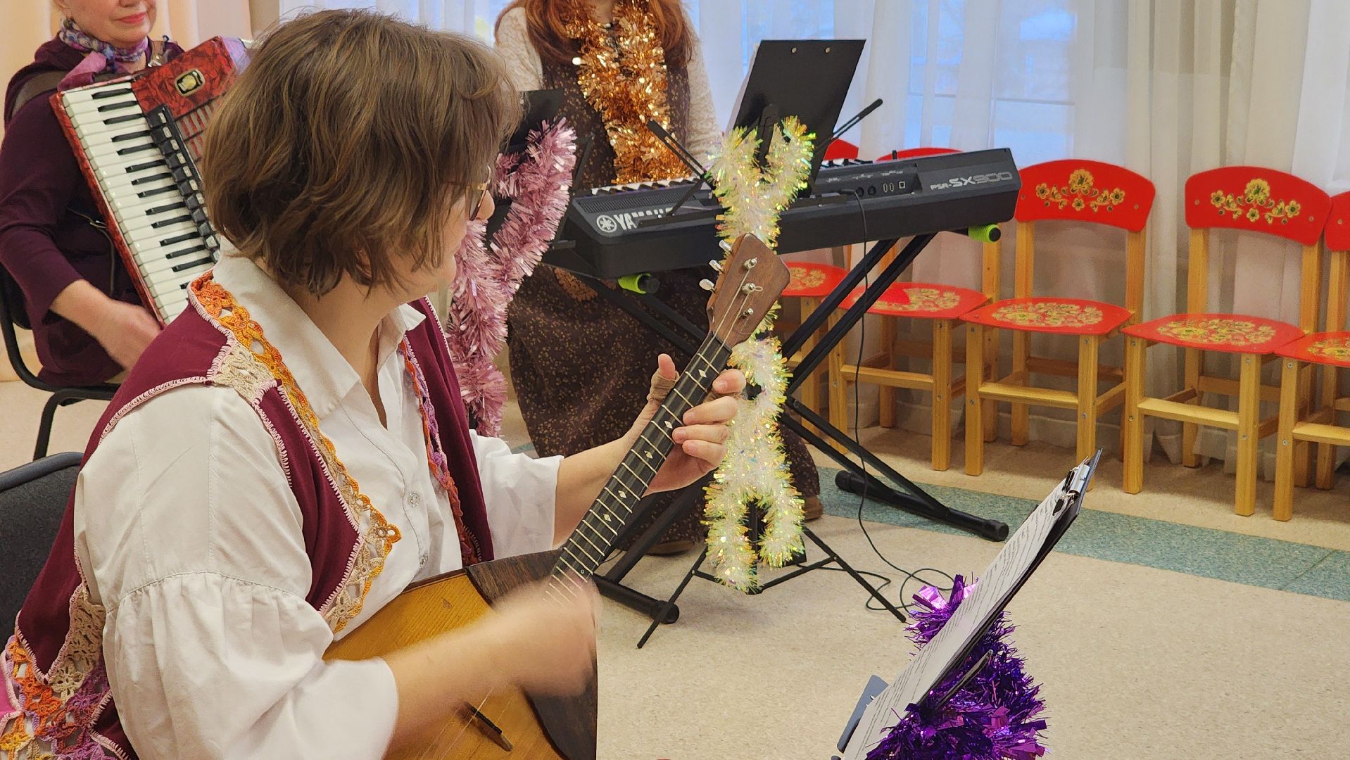 новогодняя сказка, детская школа искусств, протвино, реабилитационный центр, музыкальные инструменты,