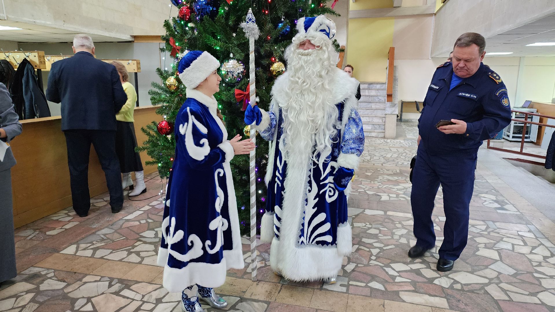 кашира, елка желаний, новогодняя акция, подарки, вертикалки,