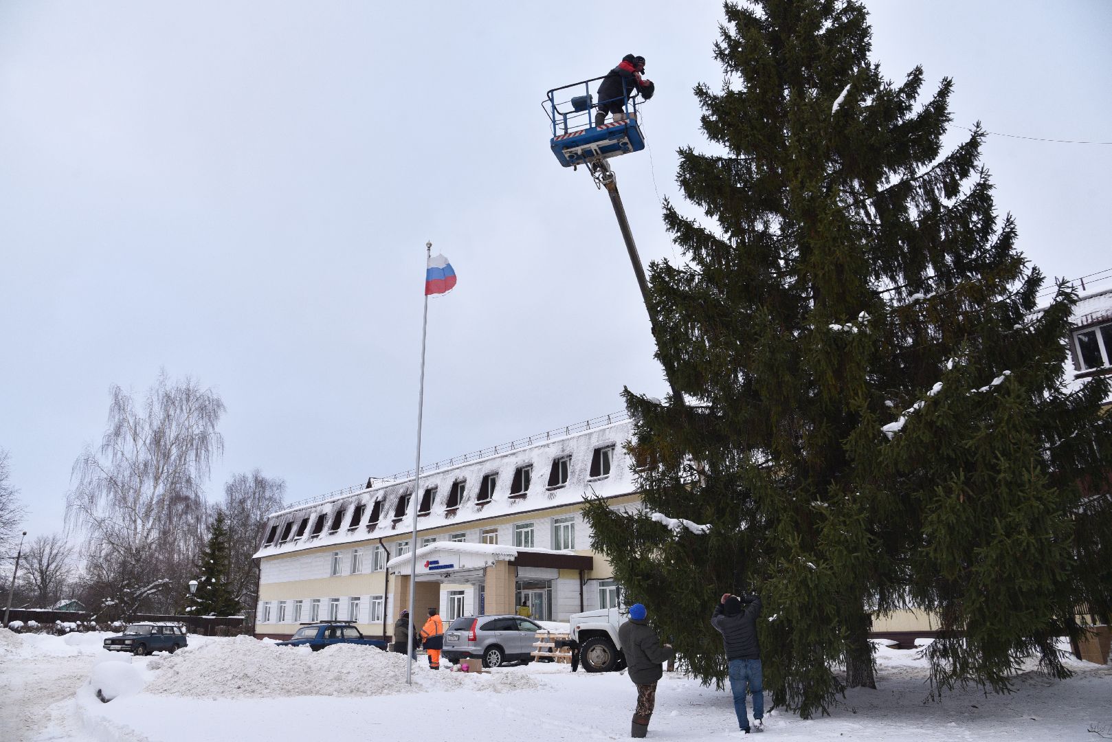 лотошино, лотошинская больница, новый год, ёлка, праздник, вертикалки,