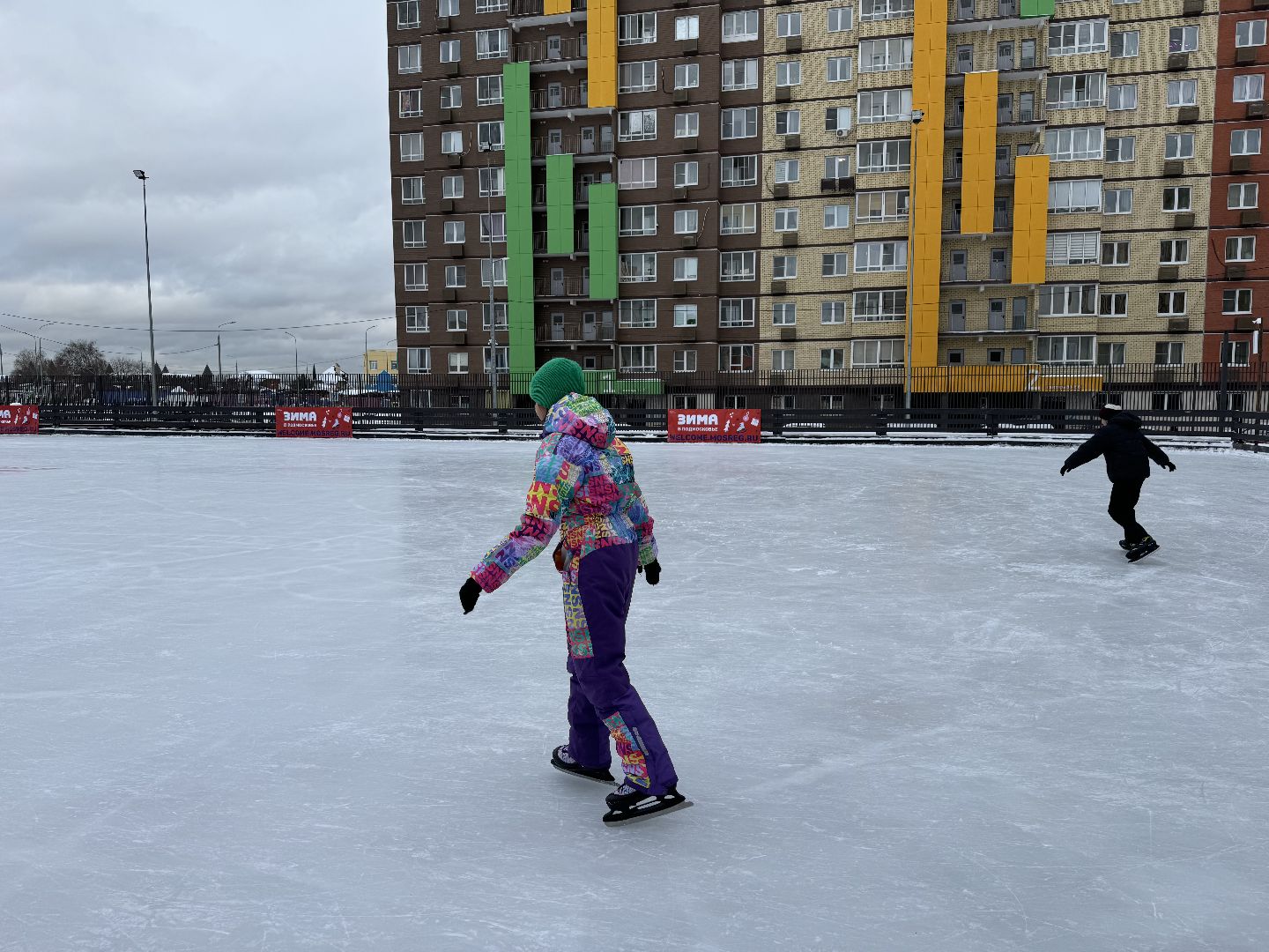 каток с искусственным льдом, каток в поселке мисайлово, Гала-шоу Ильи Авербуха, Фигурное катание,