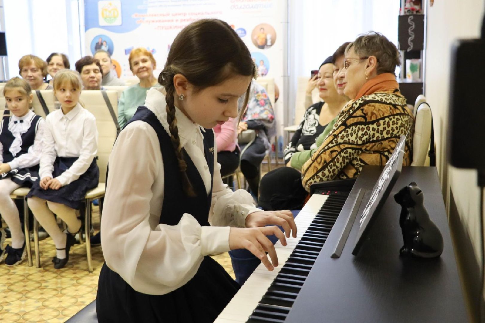 вертикалки, пушкино, центр творчества и досуга, фортепиано, юные музыканты, дети, центр социального обслуживания, концерт, новогоднее настроение,
