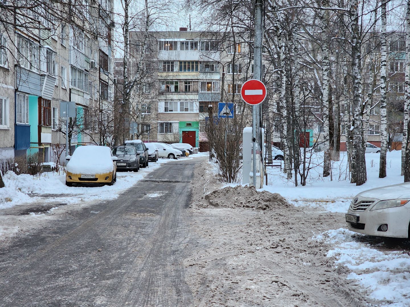 раменское, дороги, новая схема дорожного движения на улице Гурьева во дворах, вертикалки,