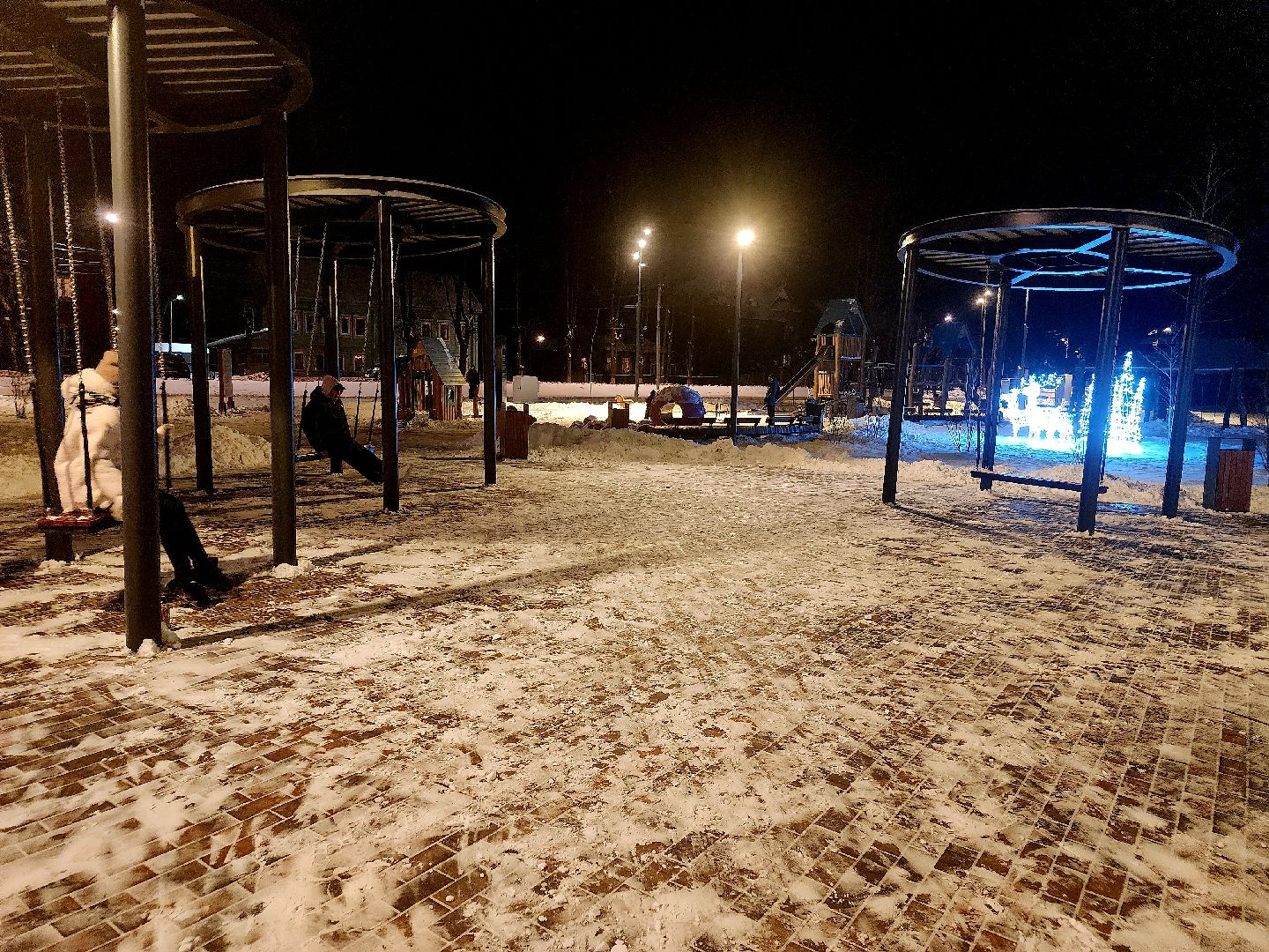 вертикалки, куровское, орехово-зуевский округ, новогоднее оформление, детский сквер,
