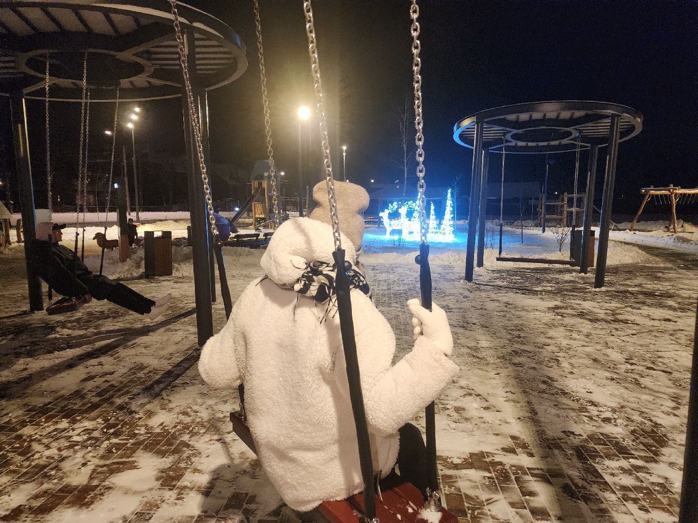 вертикалки, куровское, орехово-зуевский округ, новогоднее оформление, детский сквер,