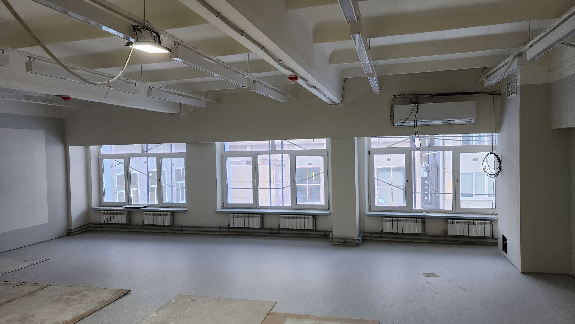 капремонт, ремонт мастерских в адк, Ремонт в автомобильно-дорожном колледже, Вертикалка, Вертикальное видео, Бронницы,