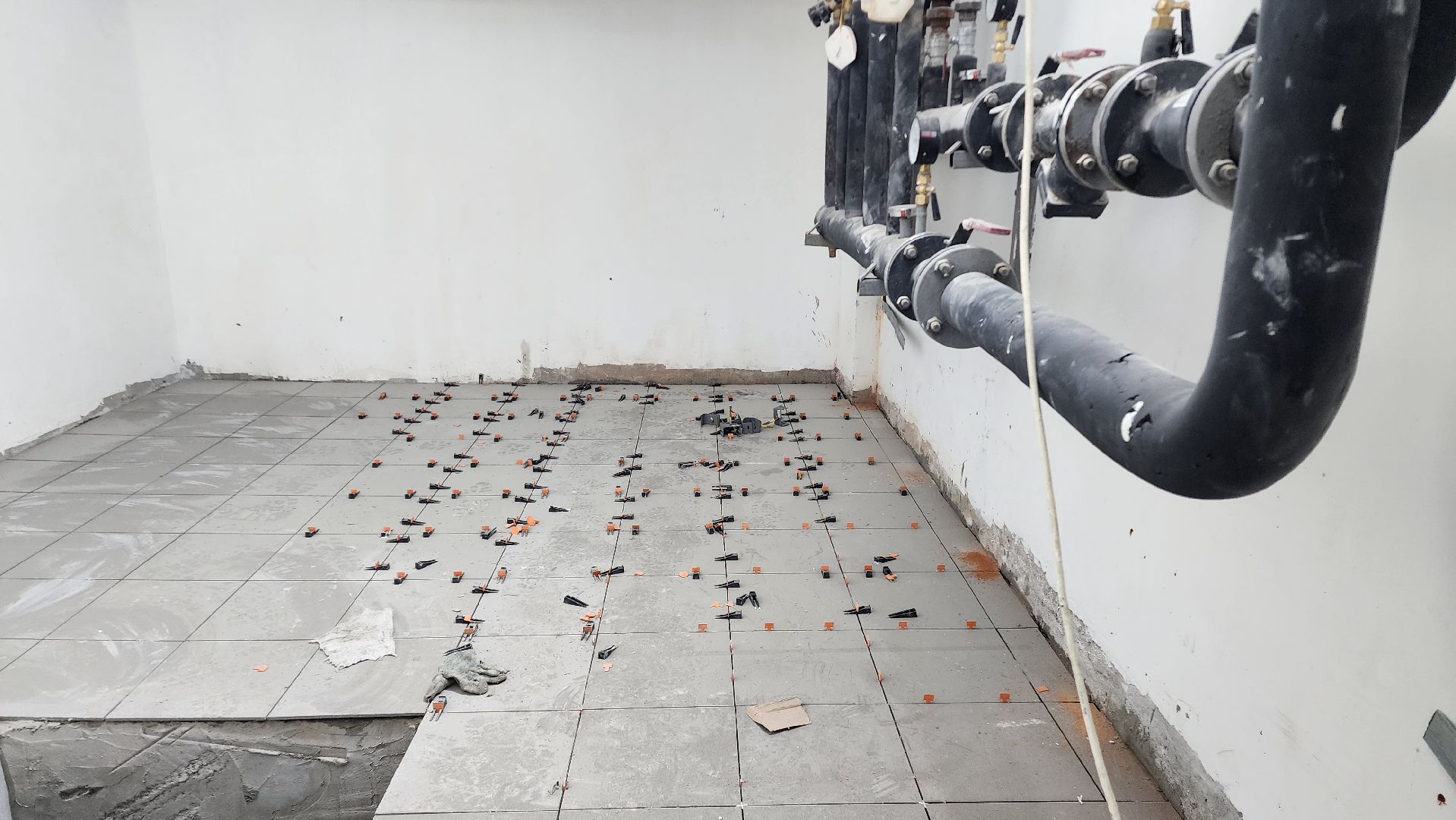 капремонт, ремонт мастерских в адк, Ремонт в автомобильно-дорожном колледже, Вертикалка, Вертикальное видео, Бронницы,