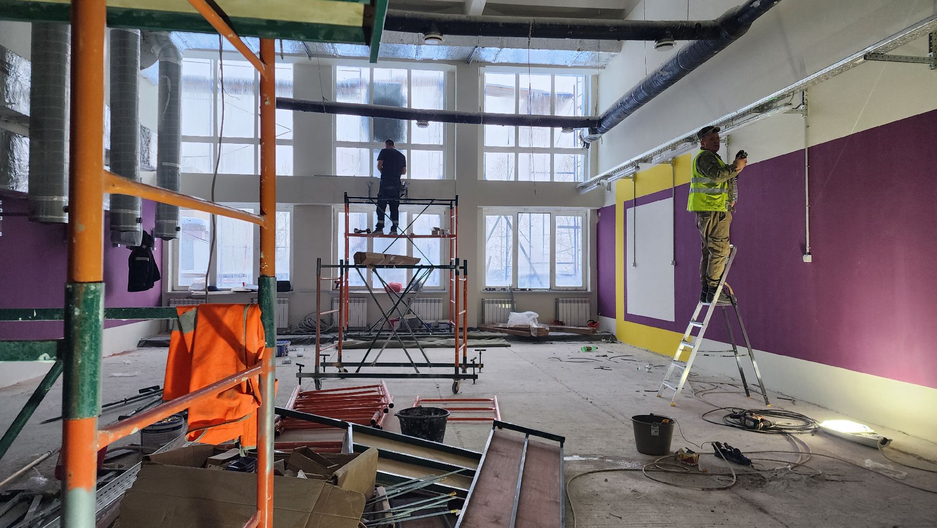 капремонт, ремонт мастерских в адк, Ремонт в автомобильно-дорожном колледже, Вертикалка, Вертикальное видео, Бронницы,