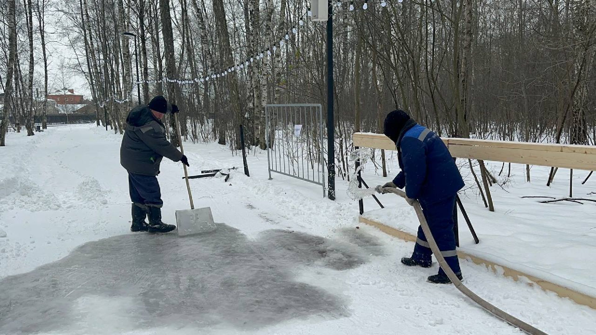 каток в парке, парки домодедово,