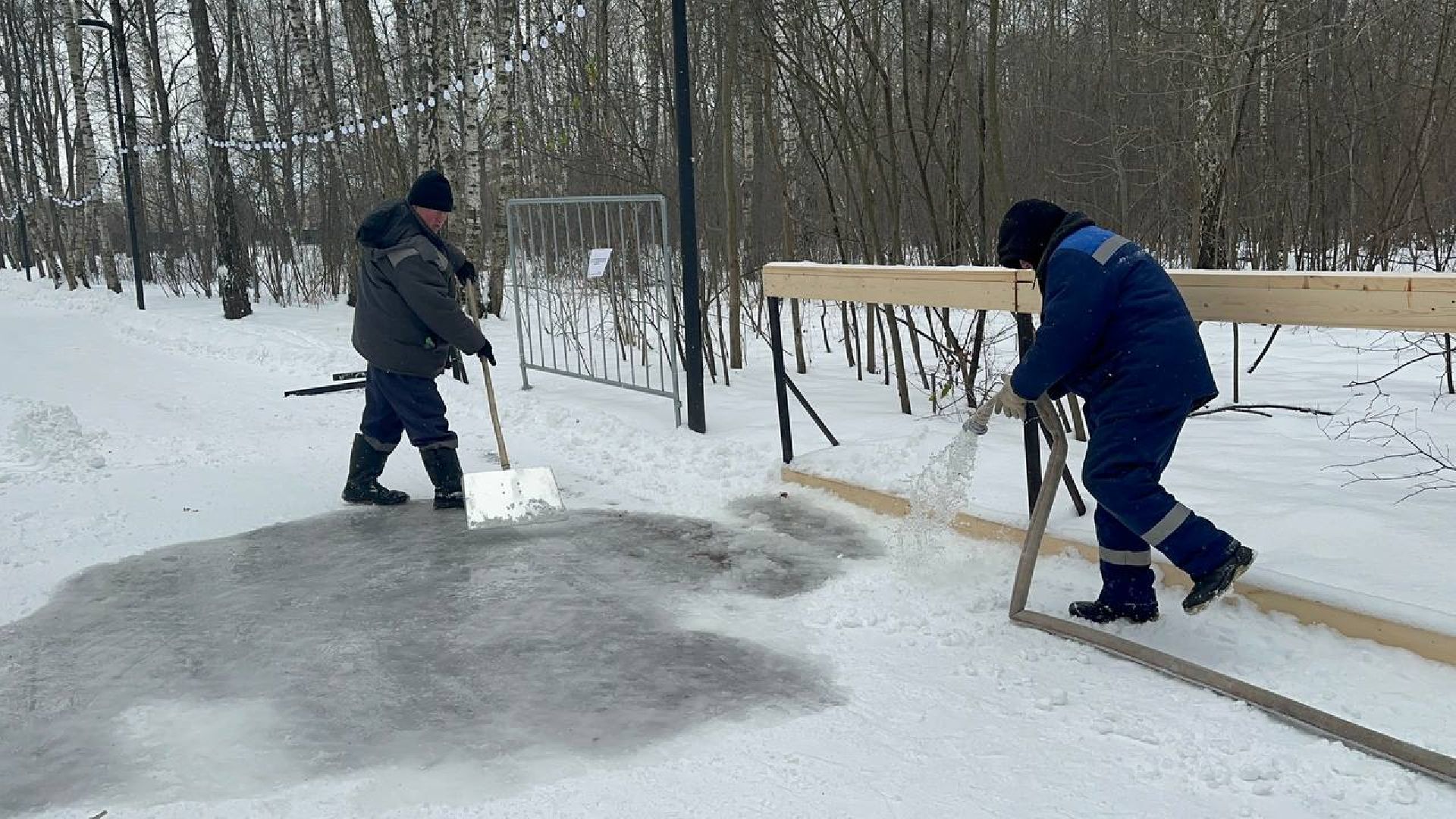каток в парке, парки домодедово,