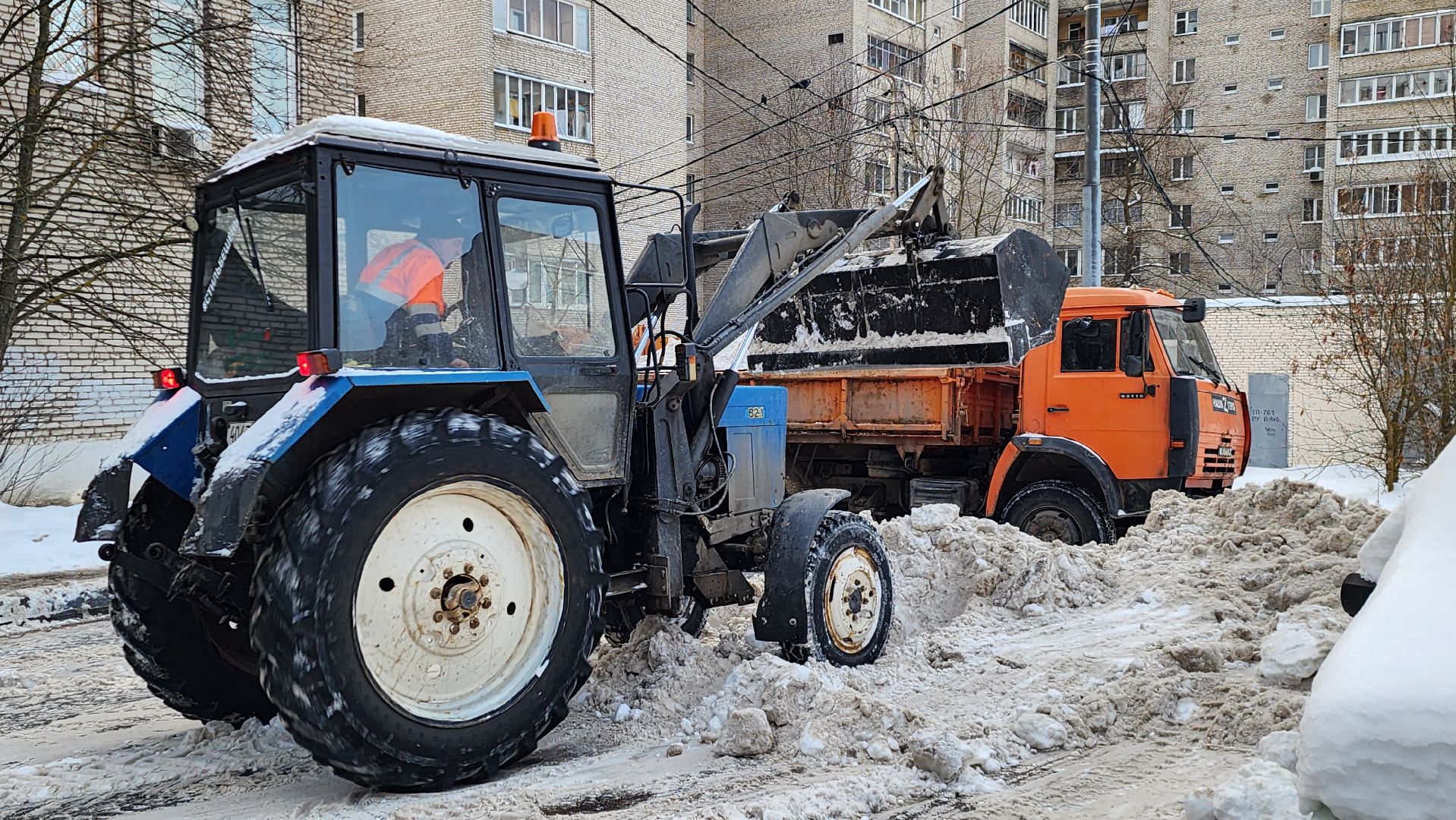 уборка снега и наледи, дворы, истра, вывоз снега, вертикалки,