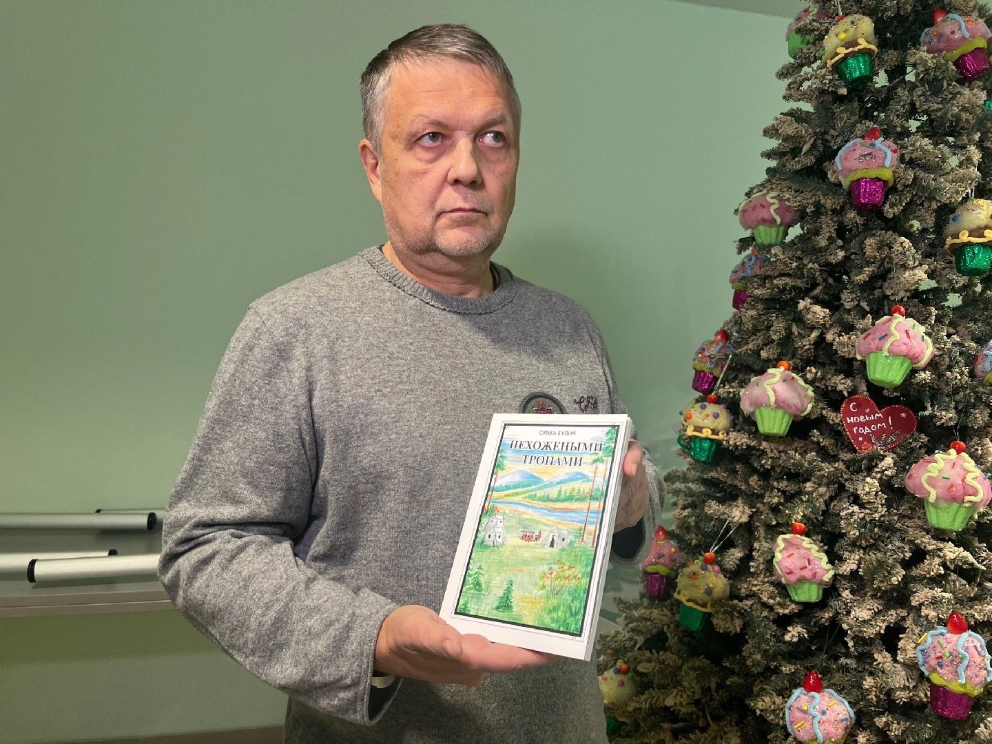 пушкино, художественная выставка, краеведение подмосковья, творческая встреча, юбилей, флористика,картины,художник-педагог,