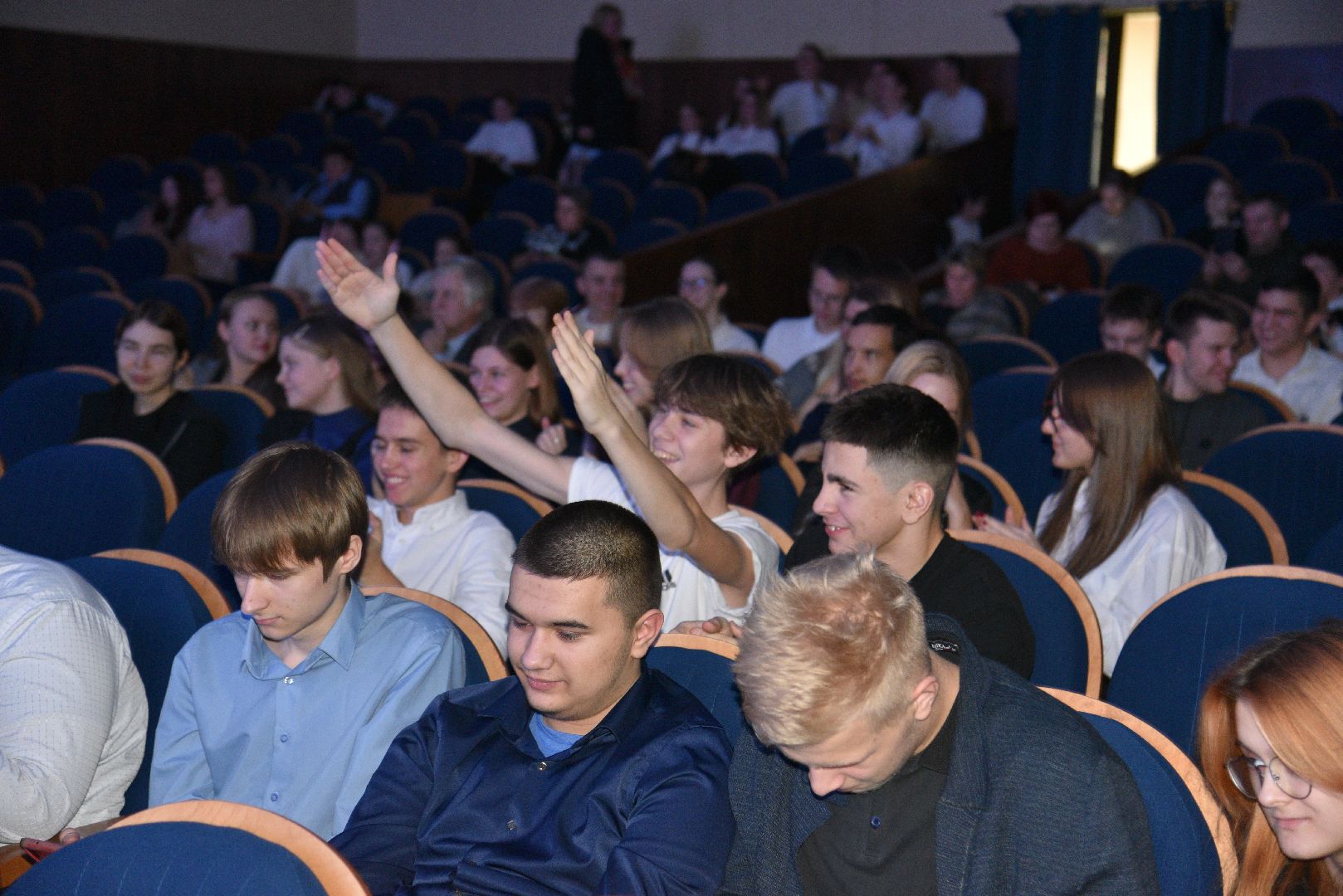 лотошино, лотошинский цдк, ученик года, образование, конкурс,