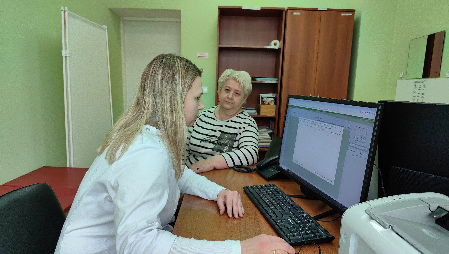 Подмосковная медсестра, премия, поликлиника, кардиолог, здравоохранение, медики, вертикалки