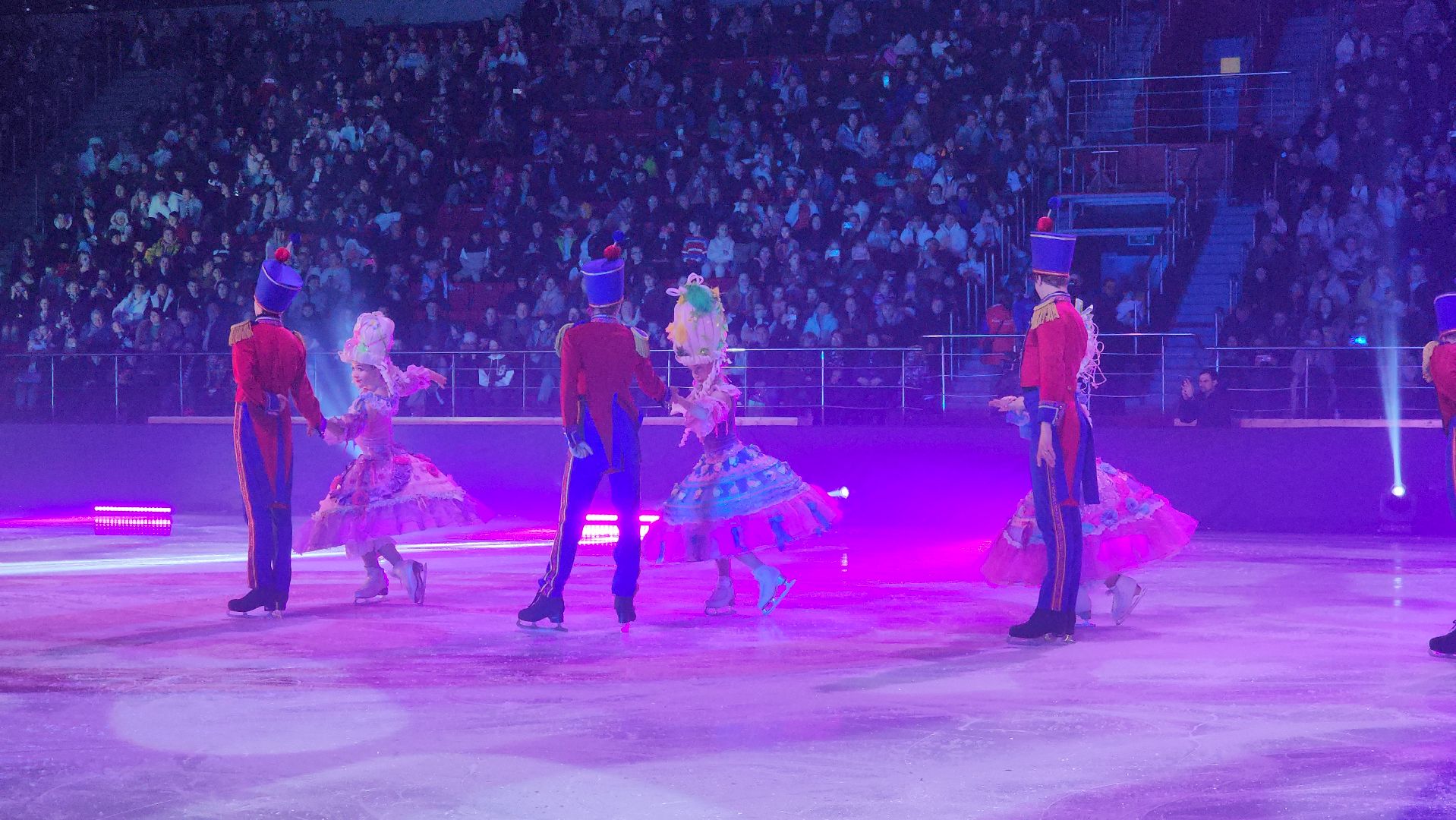 лед, фигурное катание, ледовое шоу, ледовое шоу авербуха, ледовое шоу ильи авербуха, щелкунчик, щелкунчик и мышиный король, арена балашиха, вертикалки,