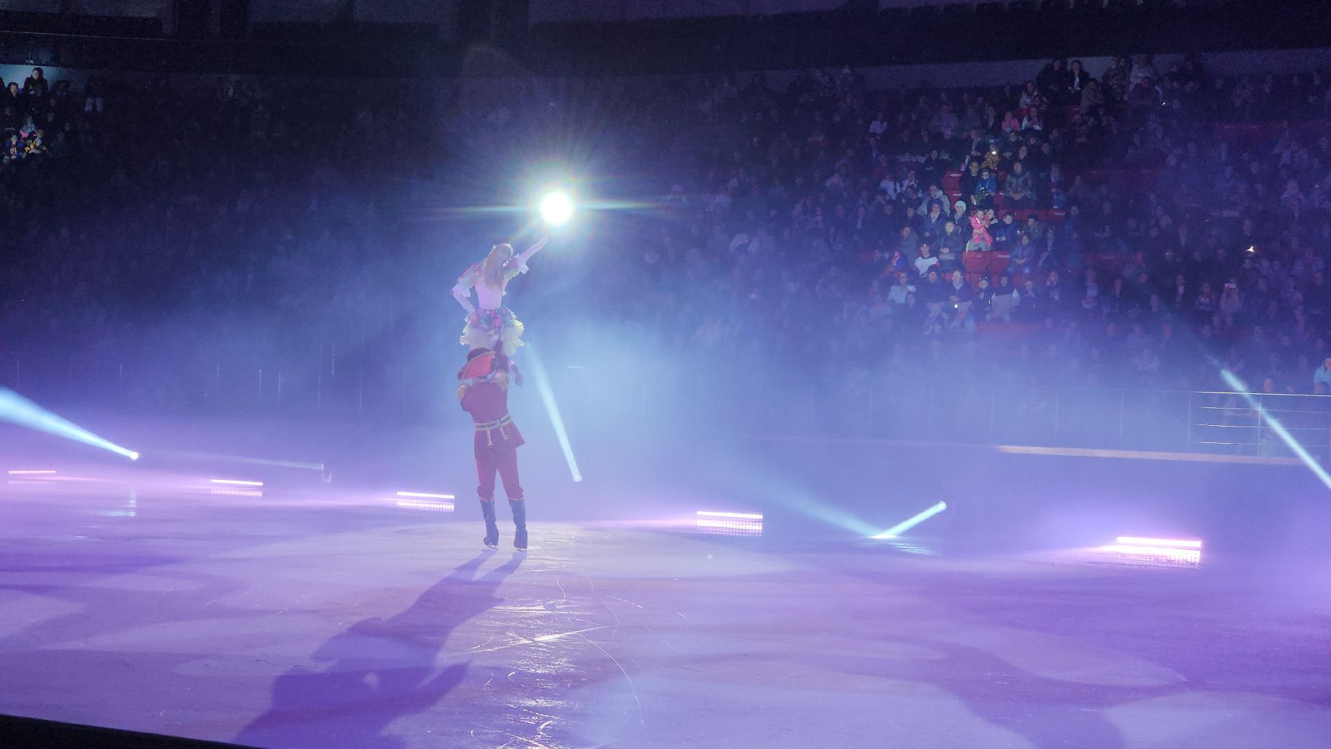 лед, фигурное катание, ледовое шоу, ледовое шоу авербуха, ледовое шоу ильи авербуха, щелкунчик, щелкунчик и мышиный король, арена балашиха, вертикалки,