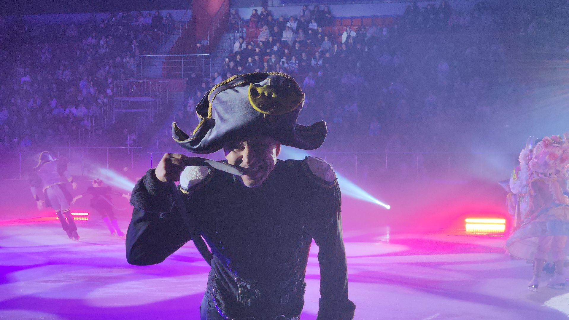 лед, фигурное катание, ледовое шоу, ледовое шоу авербуха, ледовое шоу ильи авербуха, щелкунчик, щелкунчик и мышиный король, арена балашиха, вертикалки,