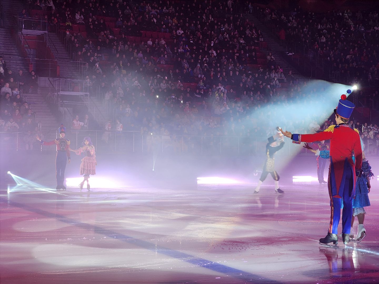 лед, фигурное катание, ледовое шоу, ледовое шоу авербуха, ледовое шоу ильи авербуха, щелкунчик, щелкунчик и мышиный король, арена балашиха, вертикалки,