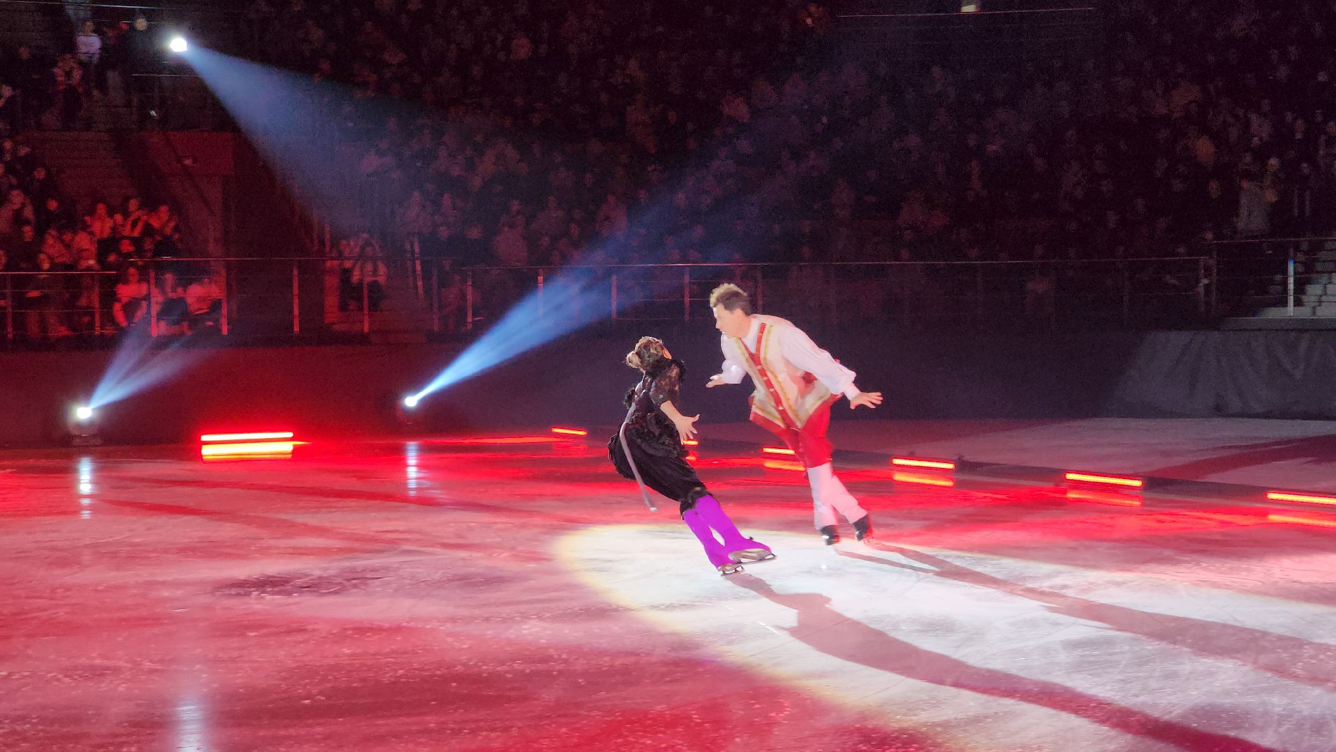 лед, фигурное катание, ледовое шоу, ледовое шоу авербуха, ледовое шоу ильи авербуха, щелкунчик, щелкунчик и мышиный король, арена балашиха, вертикалки,