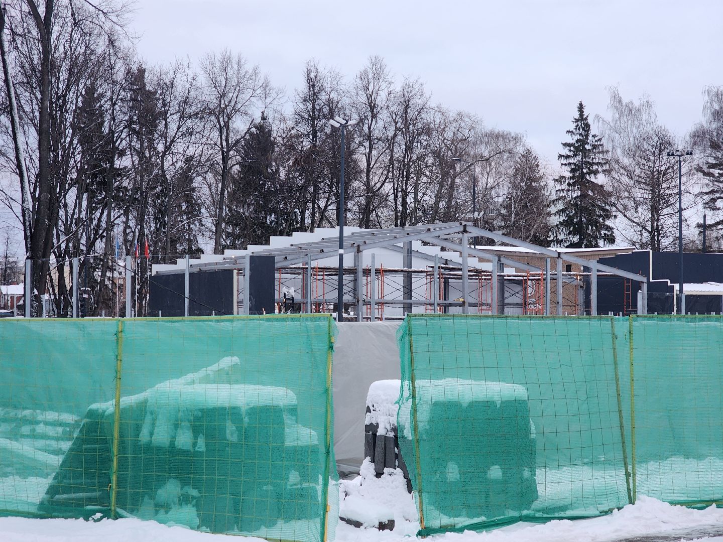 Коломна, каток, каток с искусственным льдом, зима в подмосковье,