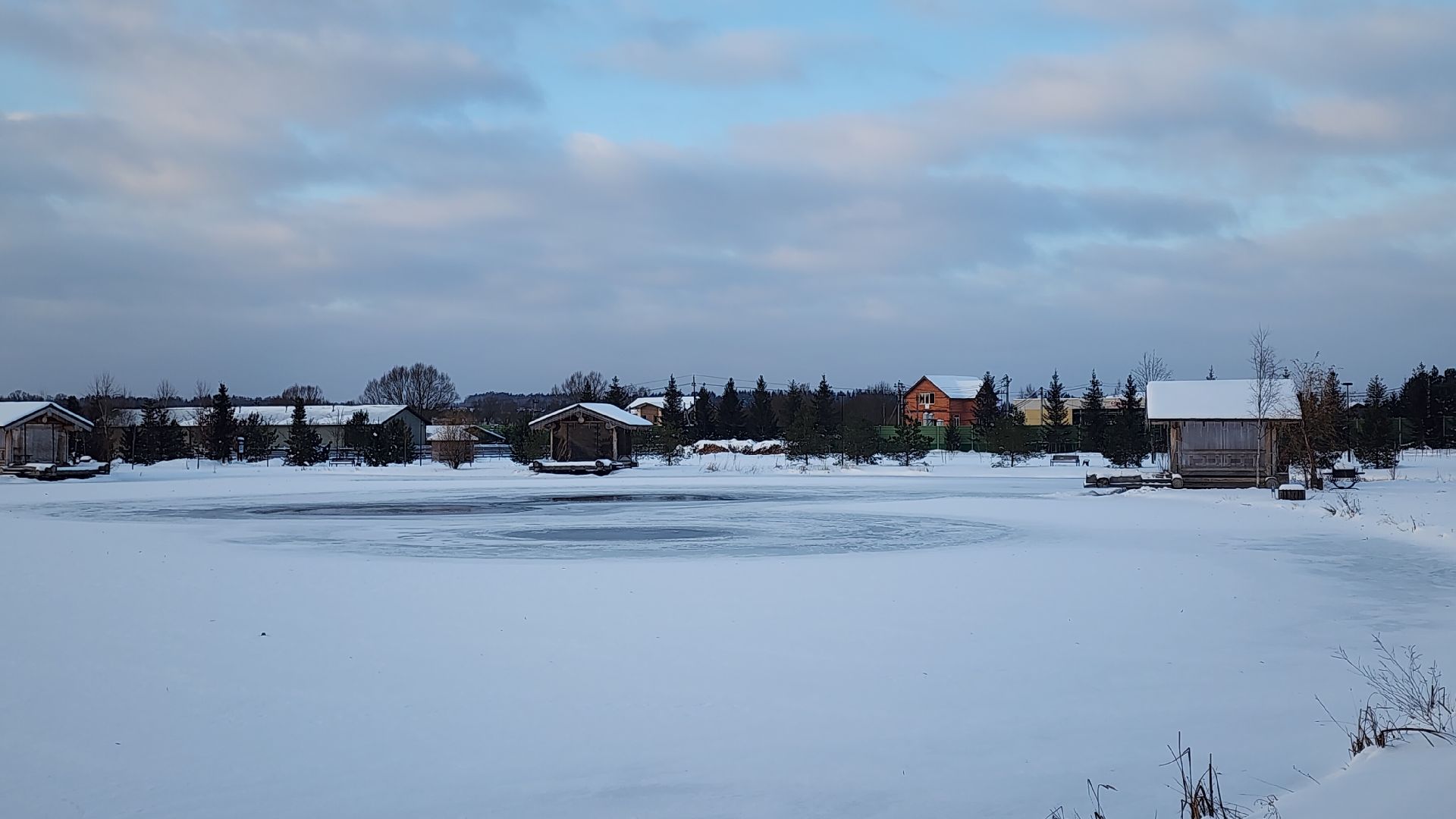 туризм в подмосковье, зимний отдых, зимняя рыбалка, конные прогулки, банный комплекс, вертикалка,
