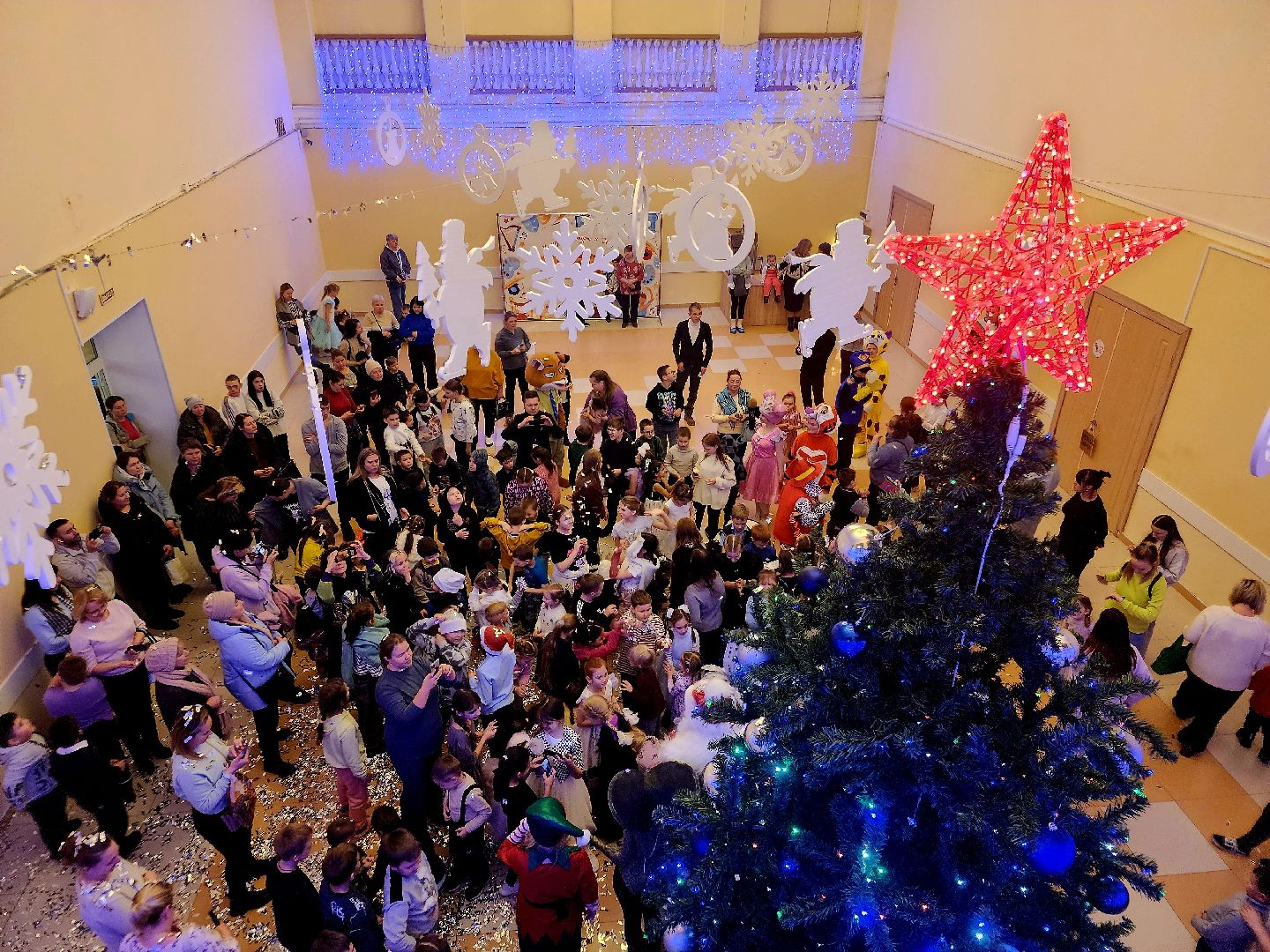 вертикалки, благотворительная елка, куровское, орехово-зуевский округ,