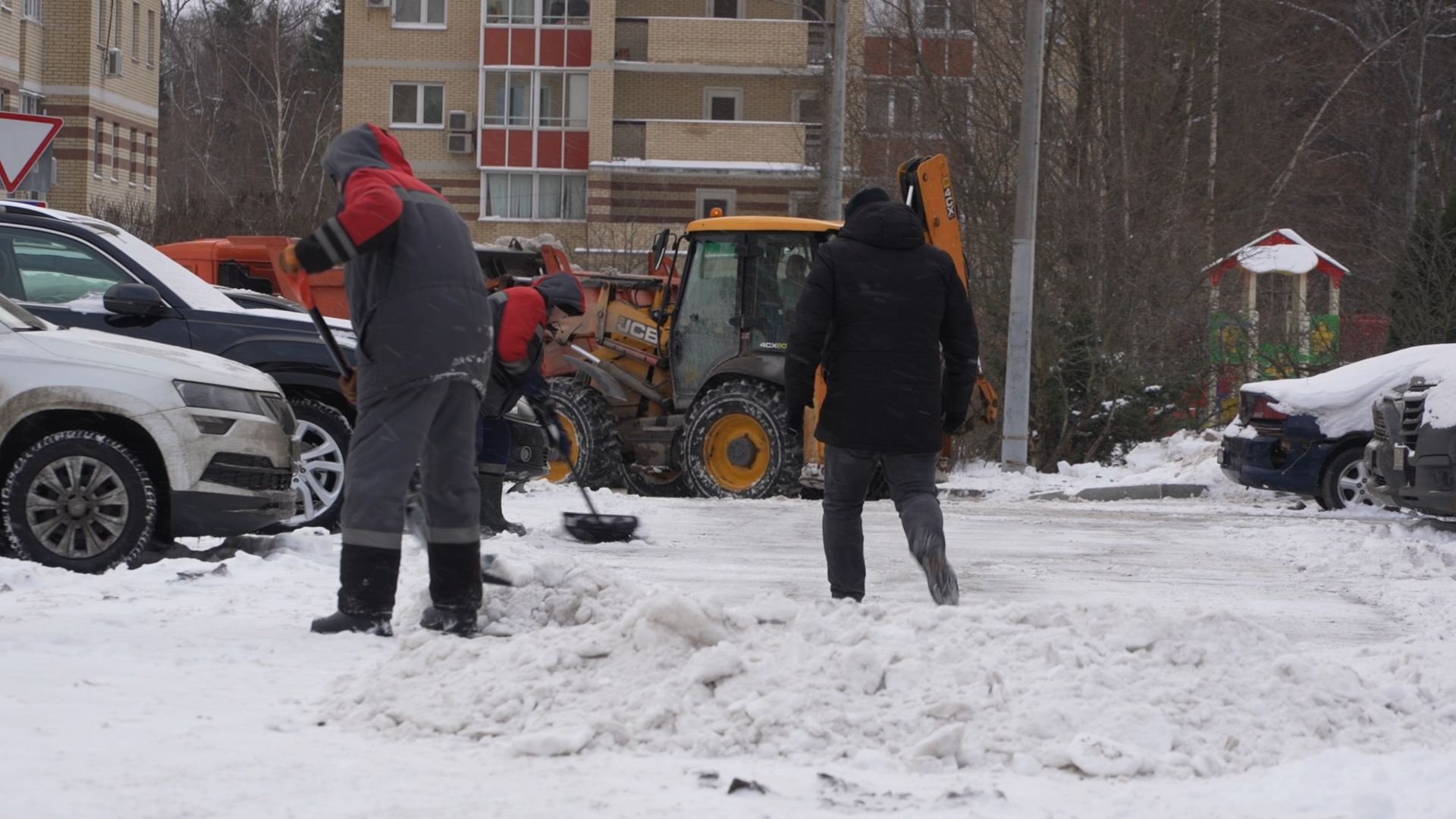 власиха тополек, власиха школьный, содержание территории, уборка дорог и парковок, уборка территории,