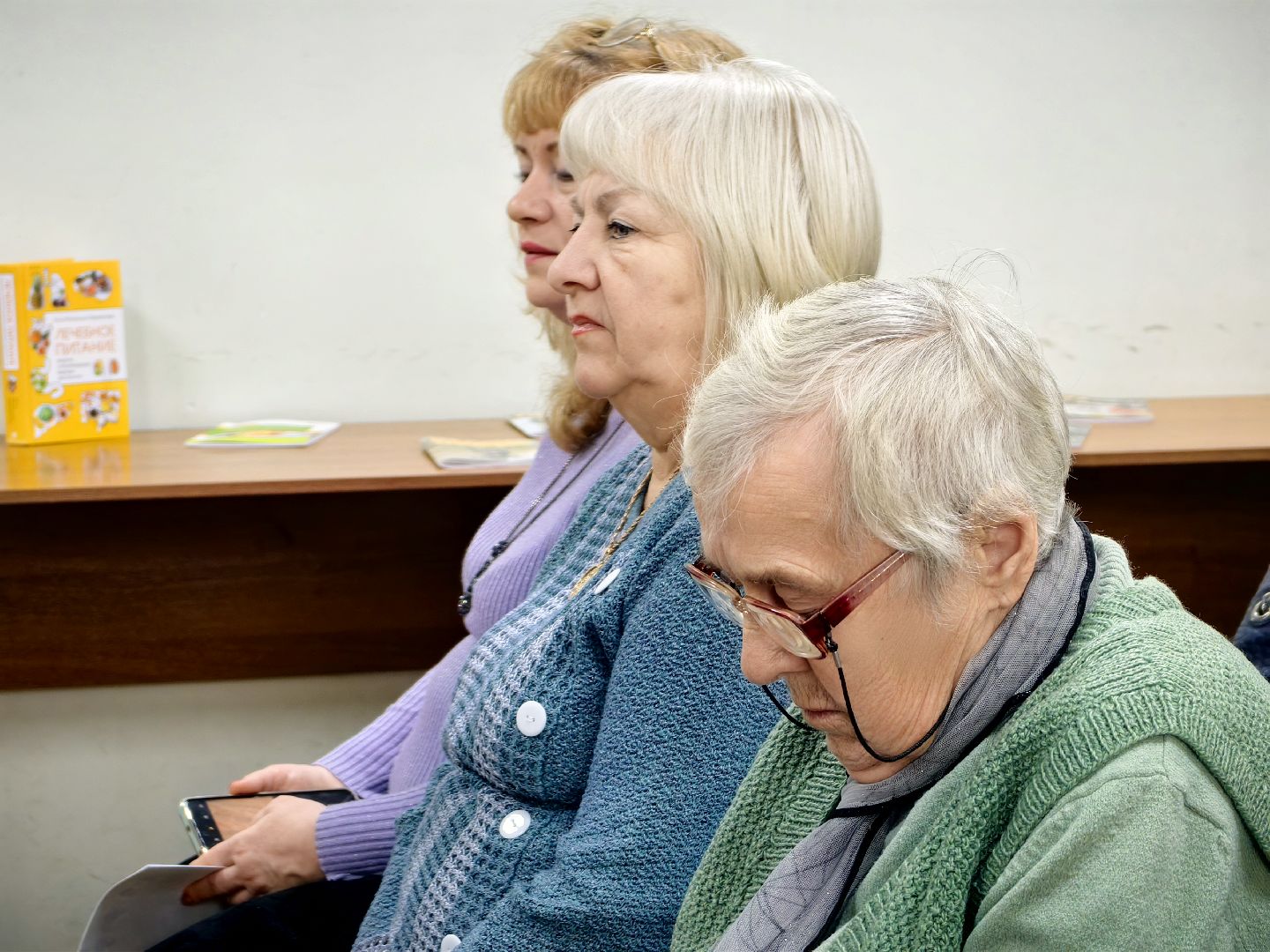 новогодний стол, салаты, питание, врач, центр здоровья, вертикалки