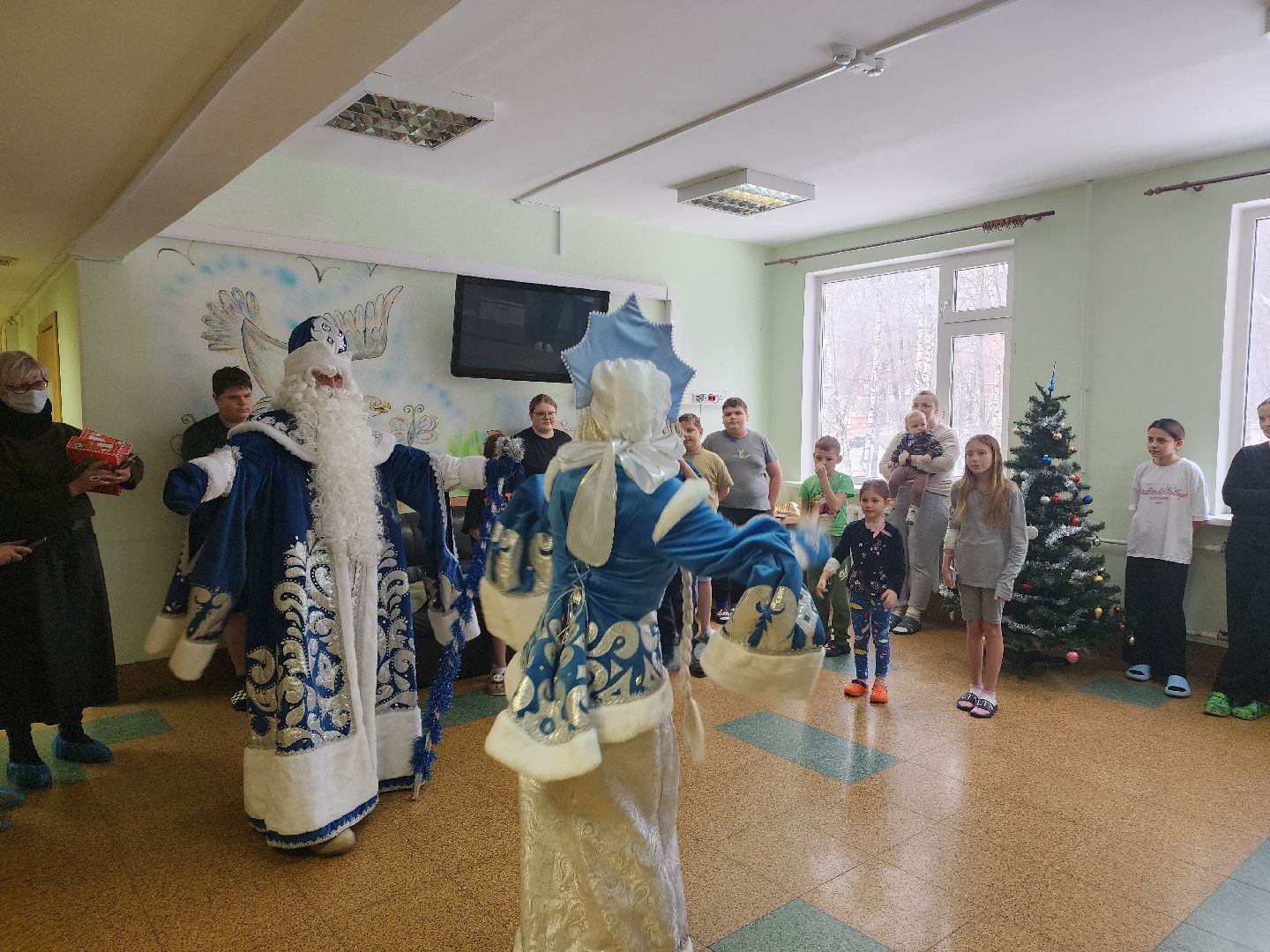 новый год, дед мороз и снегурочка, праздник для детей, вертикалки,