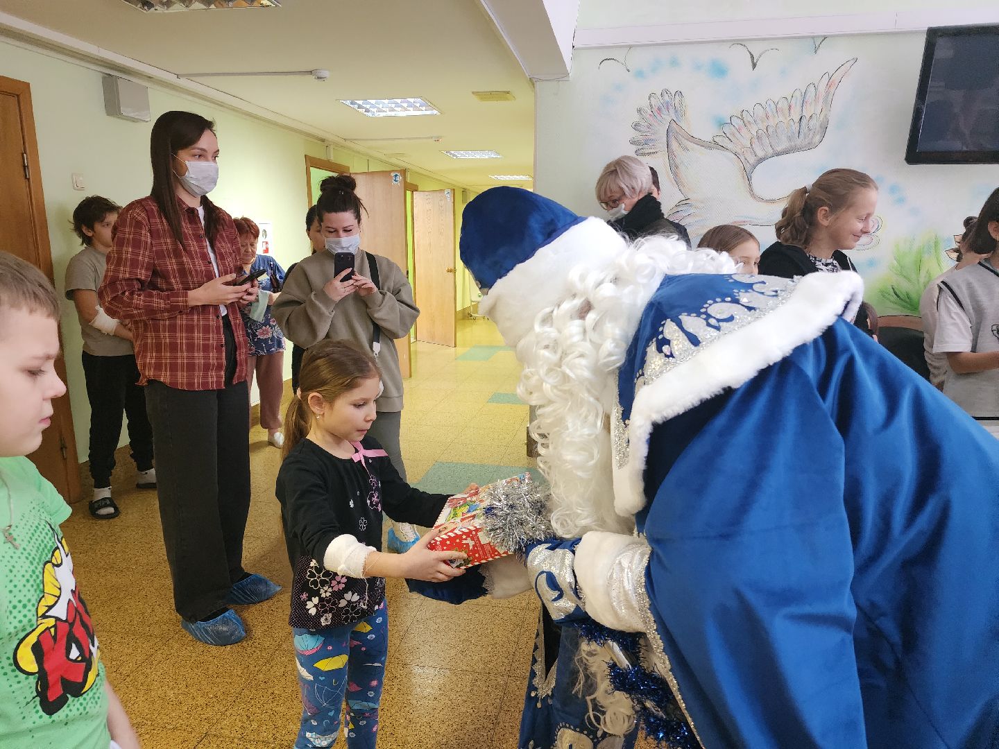 новый год, дед мороз и снегурочка, праздник для детей, вертикалки,