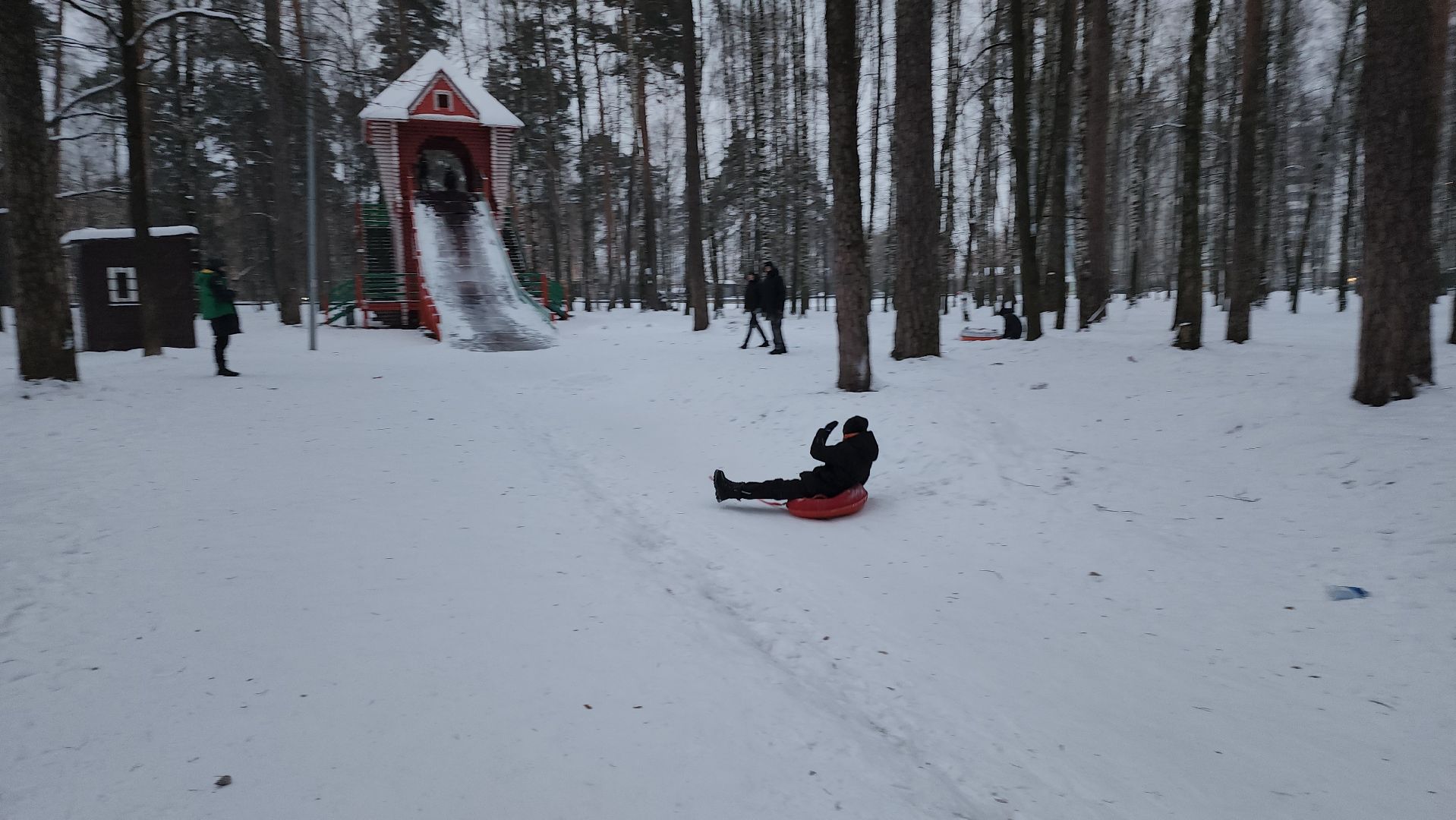 тюбинговая горка, зимние развлечения, Центральный парк, Ногинск, Богородский городской округ, вертикалки