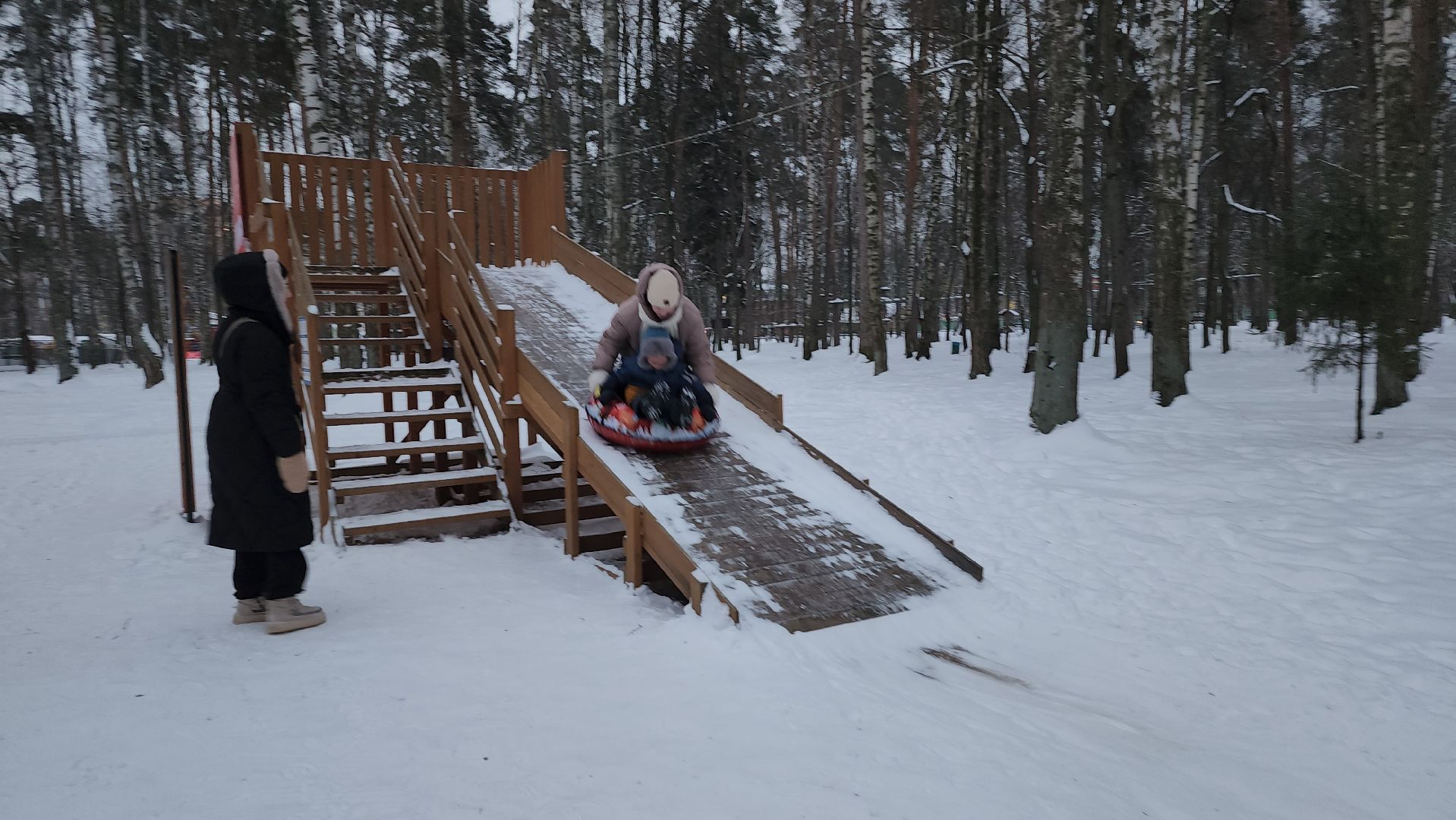тюбинговая горка, зимние развлечения, Центральный парк, Ногинск, Богородский городской округ, вертикалки