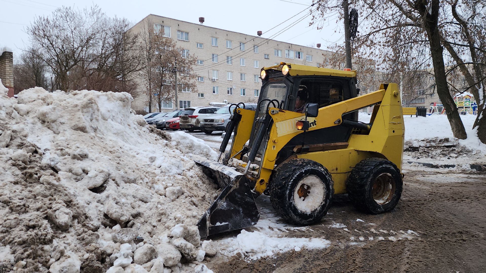 вывоз снега, уборка снега и наледи, истра, вертикалки,