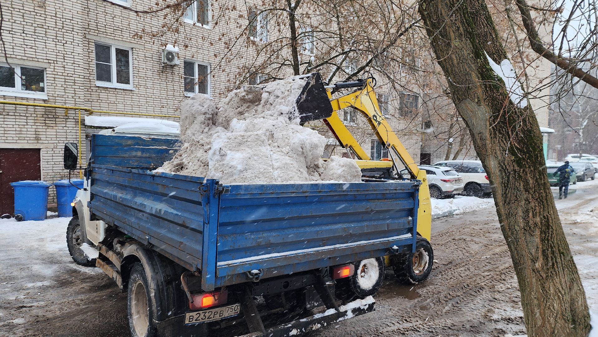 вывоз снега, уборка снега и наледи, истра, вертикалки,