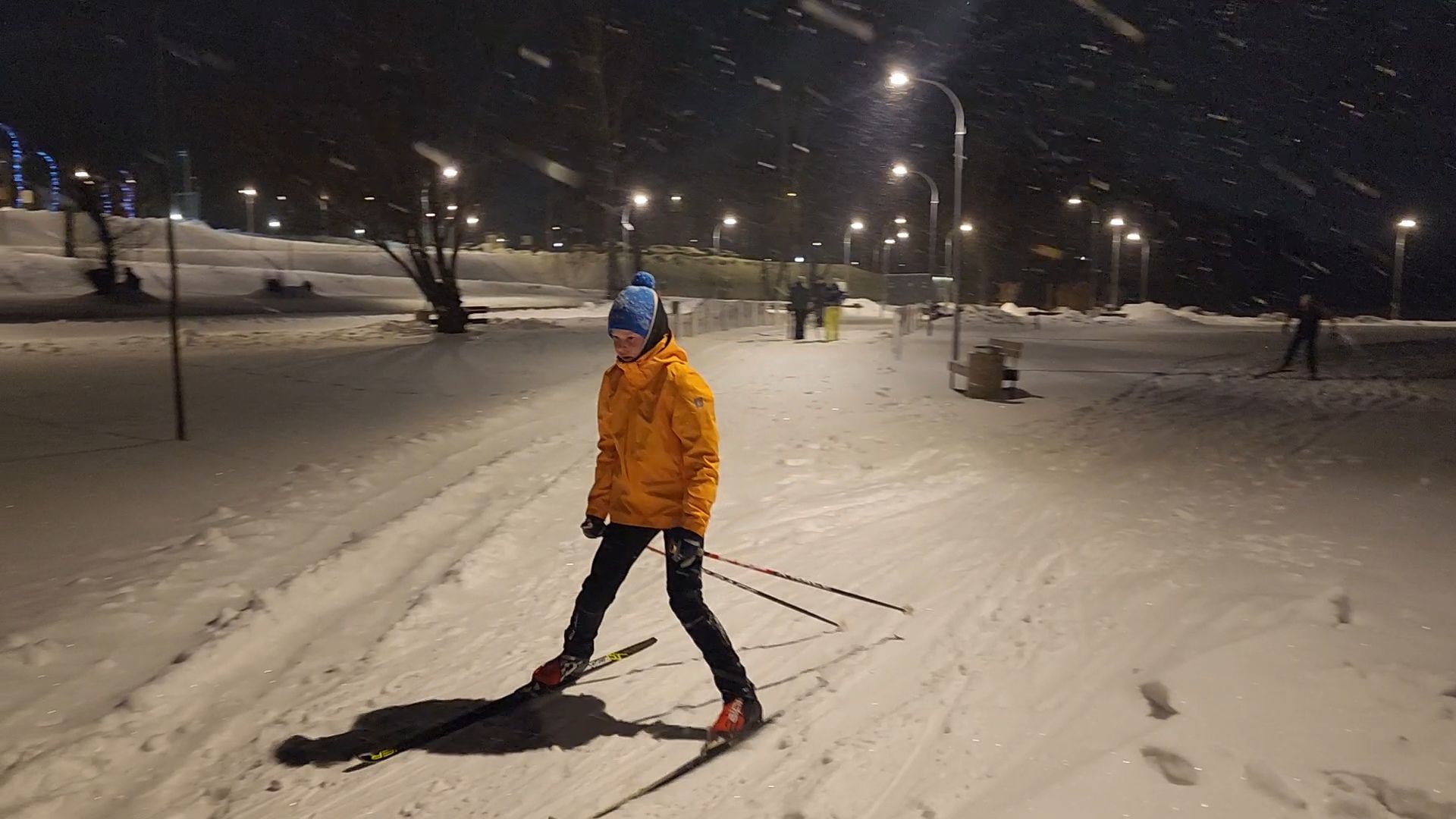 Бронницы, Парк Бронницкий луг, Катание на лыжах, Лыжная трасса в Бронницах,