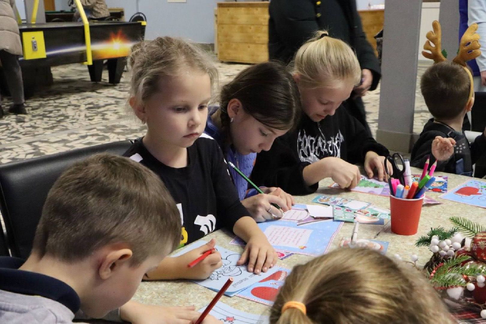 Серебряные пруды, мастерская деда мороза, письма солдатам, новый 2025 год,