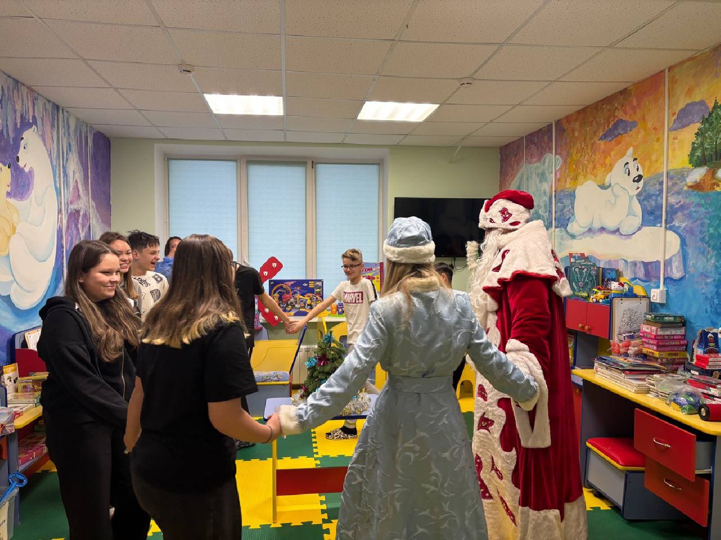 Коломна, молодая гвардия, помощь семьям участников сво, вертикалки,