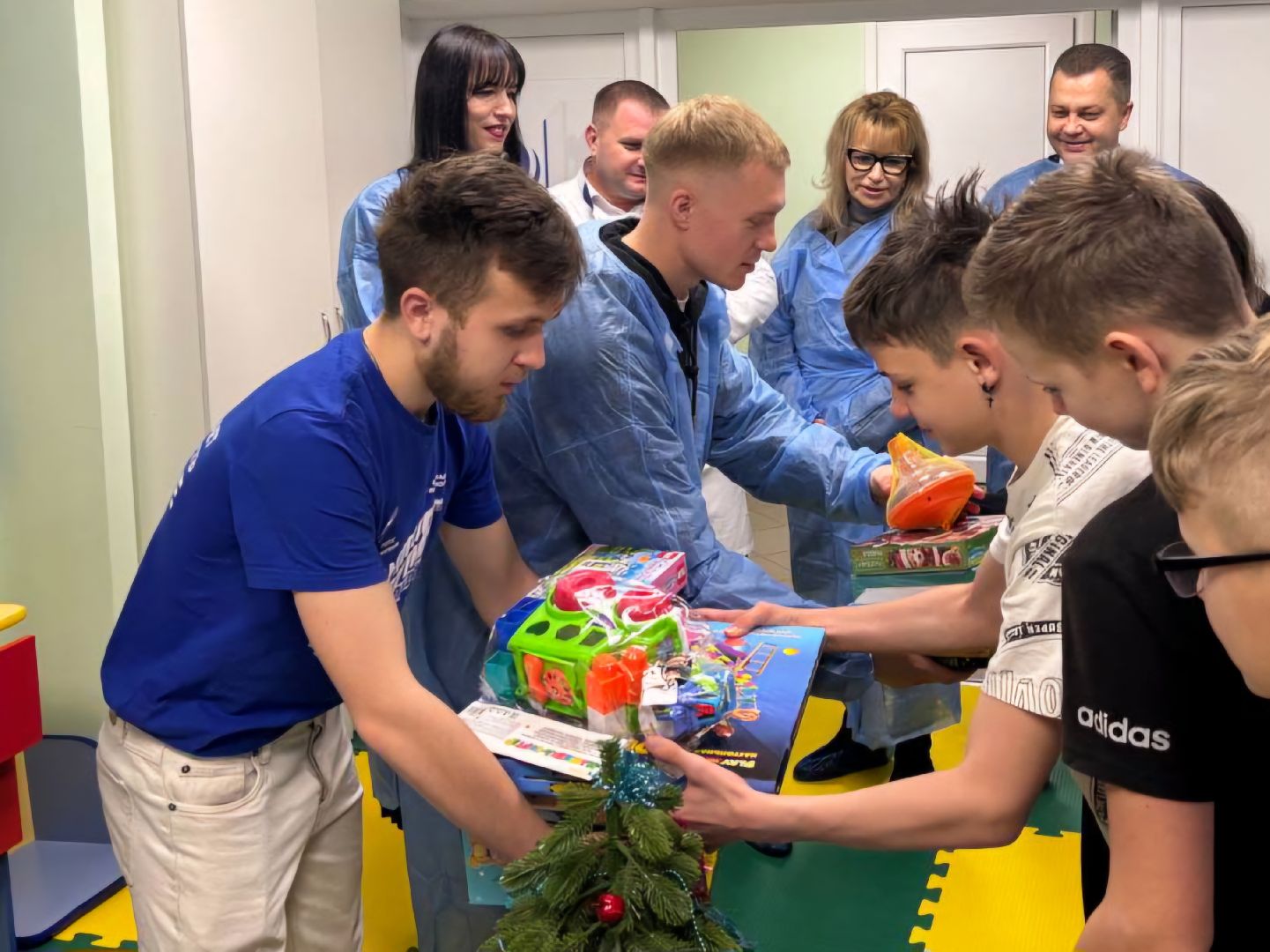 Коломна, молодая гвардия, помощь семьям участников сво, вертикалки,