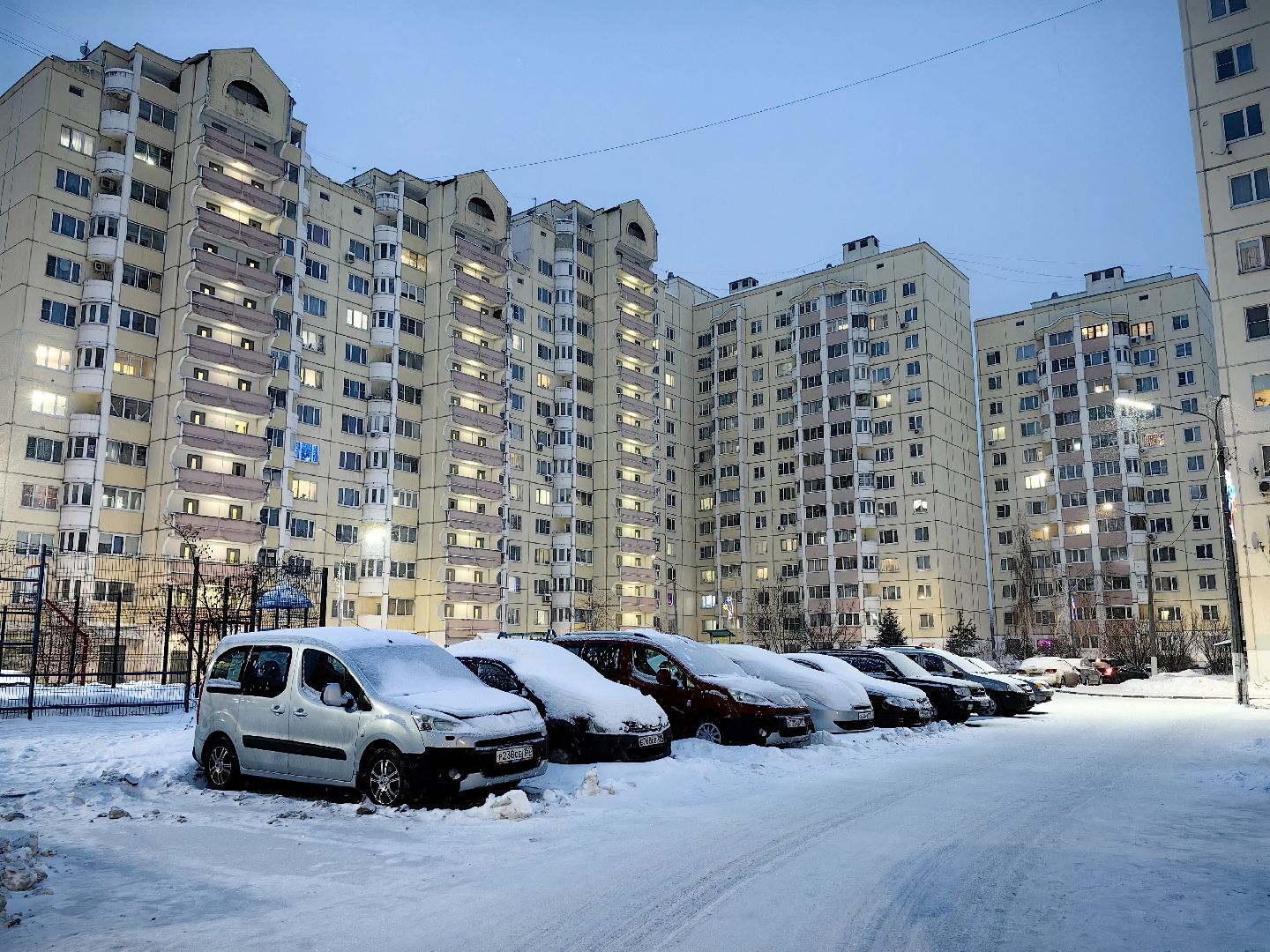 выездная администрация, Управляющая компания, межпанельные швы, открытые двери, балконы, вертикалки