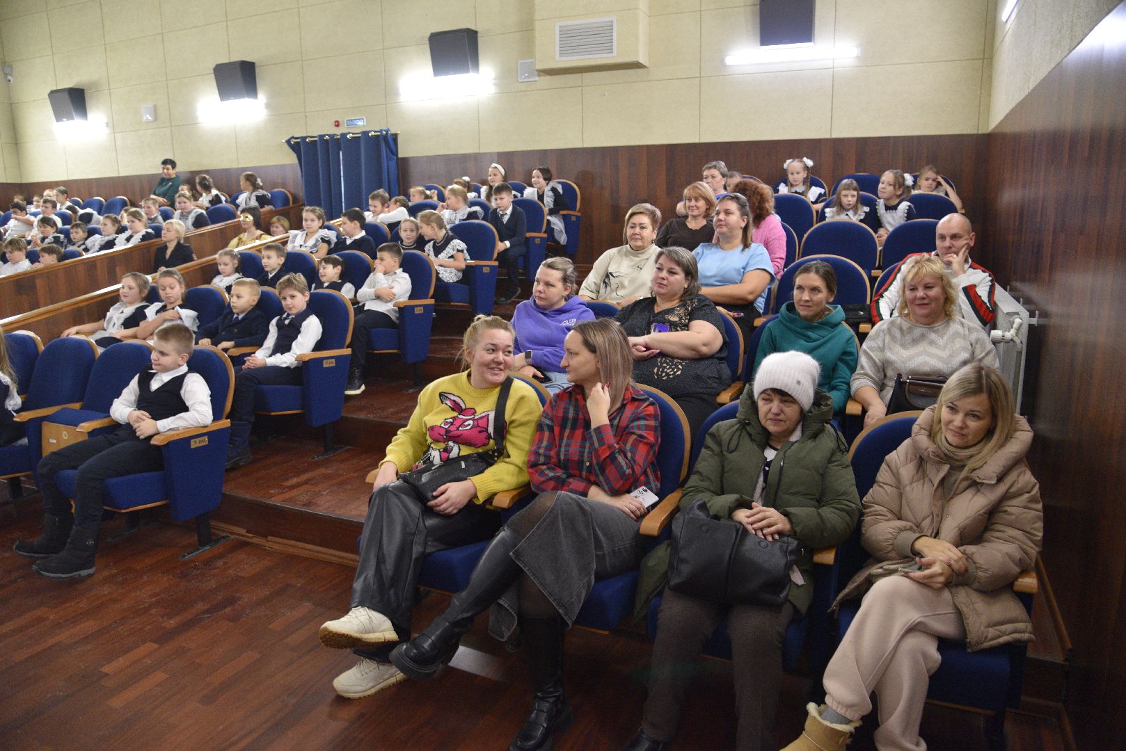 лотошино, лотошинский цдк, елка главы, новый год, дети, вертикалки,