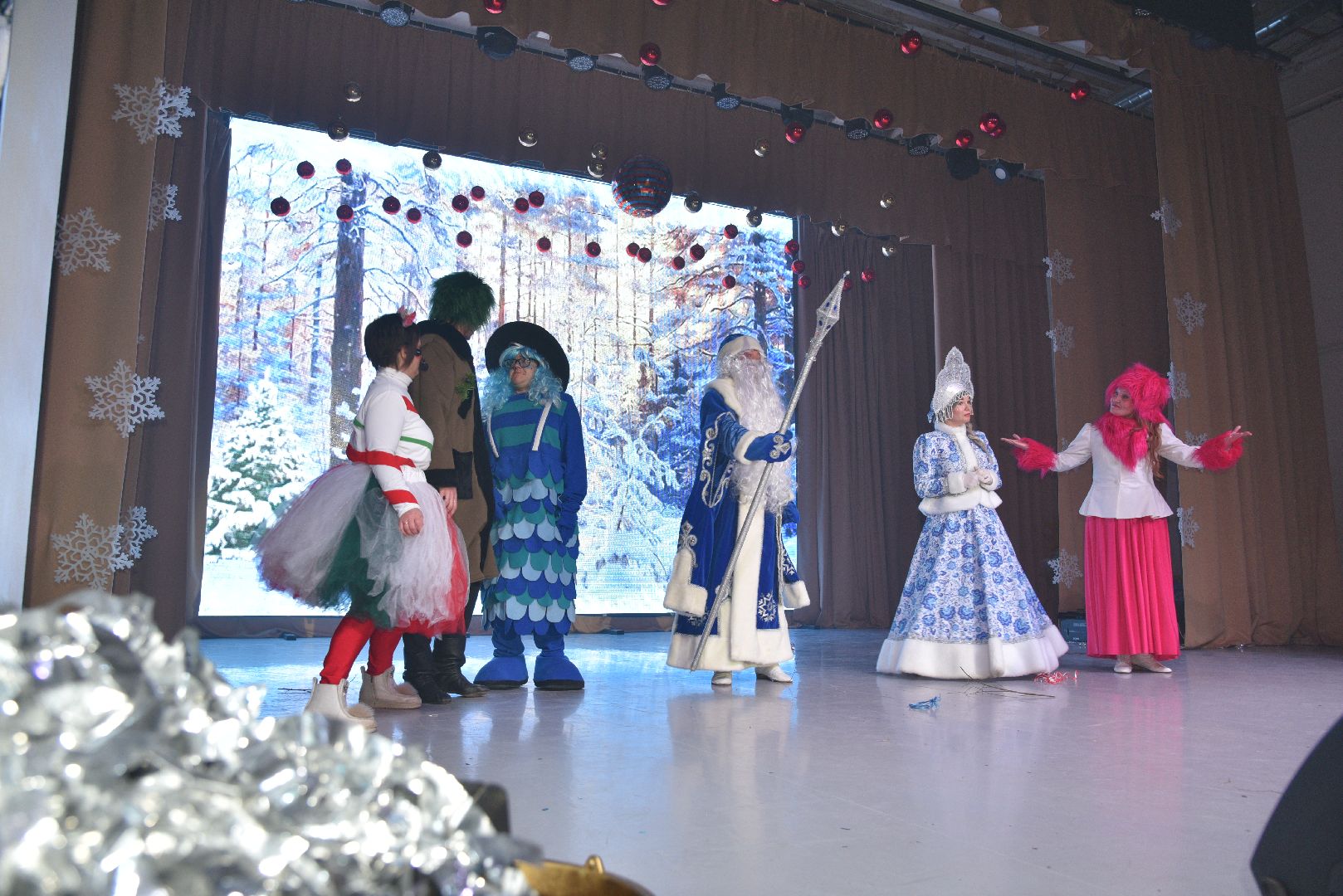 лотошино, лотошинский цдк, елка главы, новый год, дети, вертикалки,