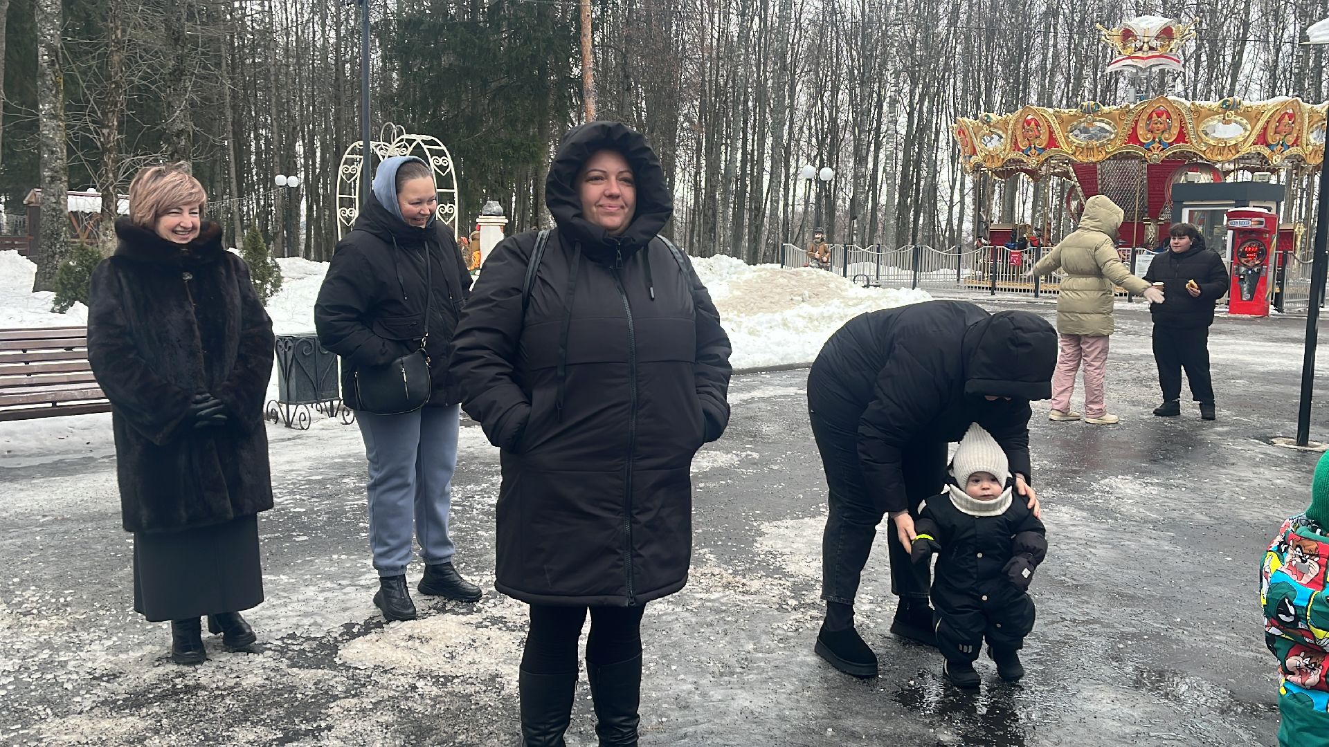 волоколамск, новый год, Новогодняя елка, Волоколамский парк,