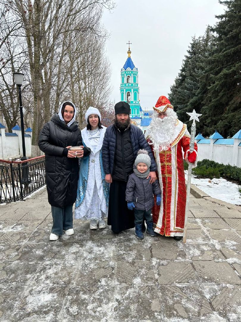 можайск, можайский городской округ, подмосковье, спецоперация, сво, курская область, благотворительность, благотворительная акция, новый год, подарки для детей, вертикалки,