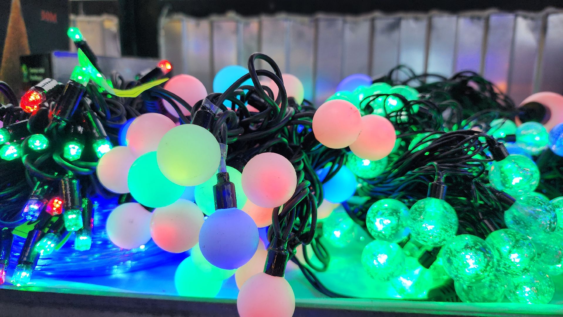 Новый год, новогодние гирлянды, искусственные елки, Ногинск, Богородскиц городской округ, вертикалки