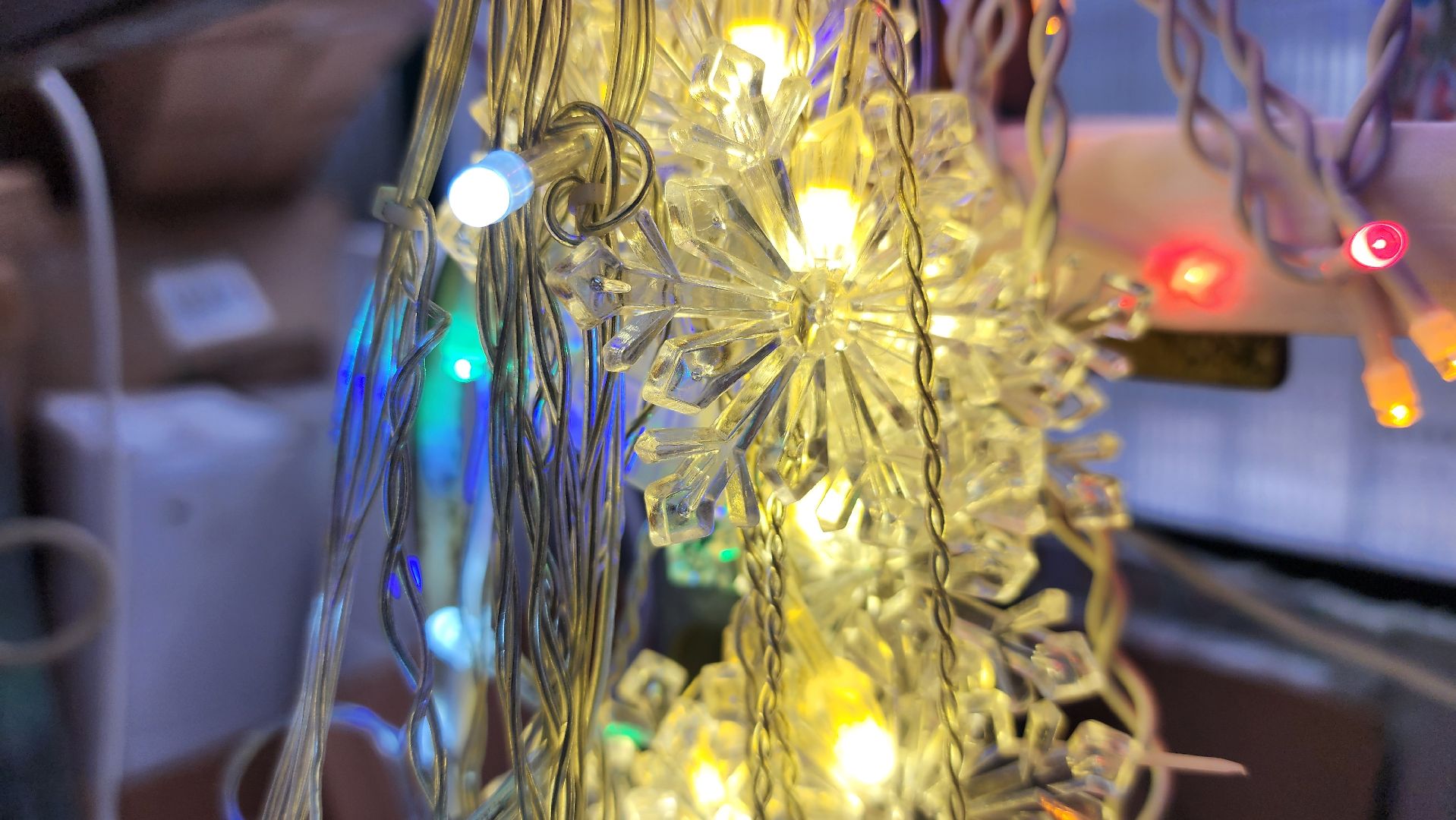 Новый год, новогодние гирлянды, искусственные елки, Ногинск, Богородскиц городской округ, вертикалки