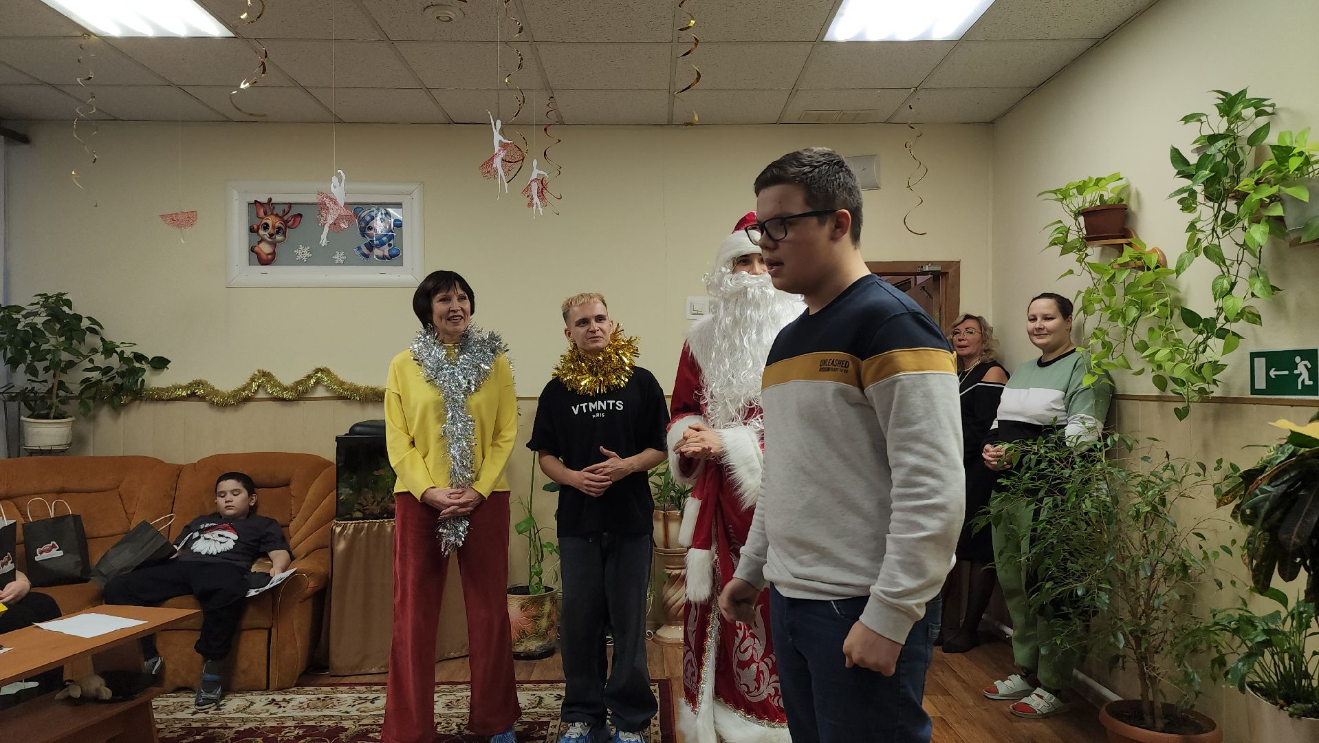 дети, реабилитационный центр, реабилитация, новый год, подарки, подарки на новый год,