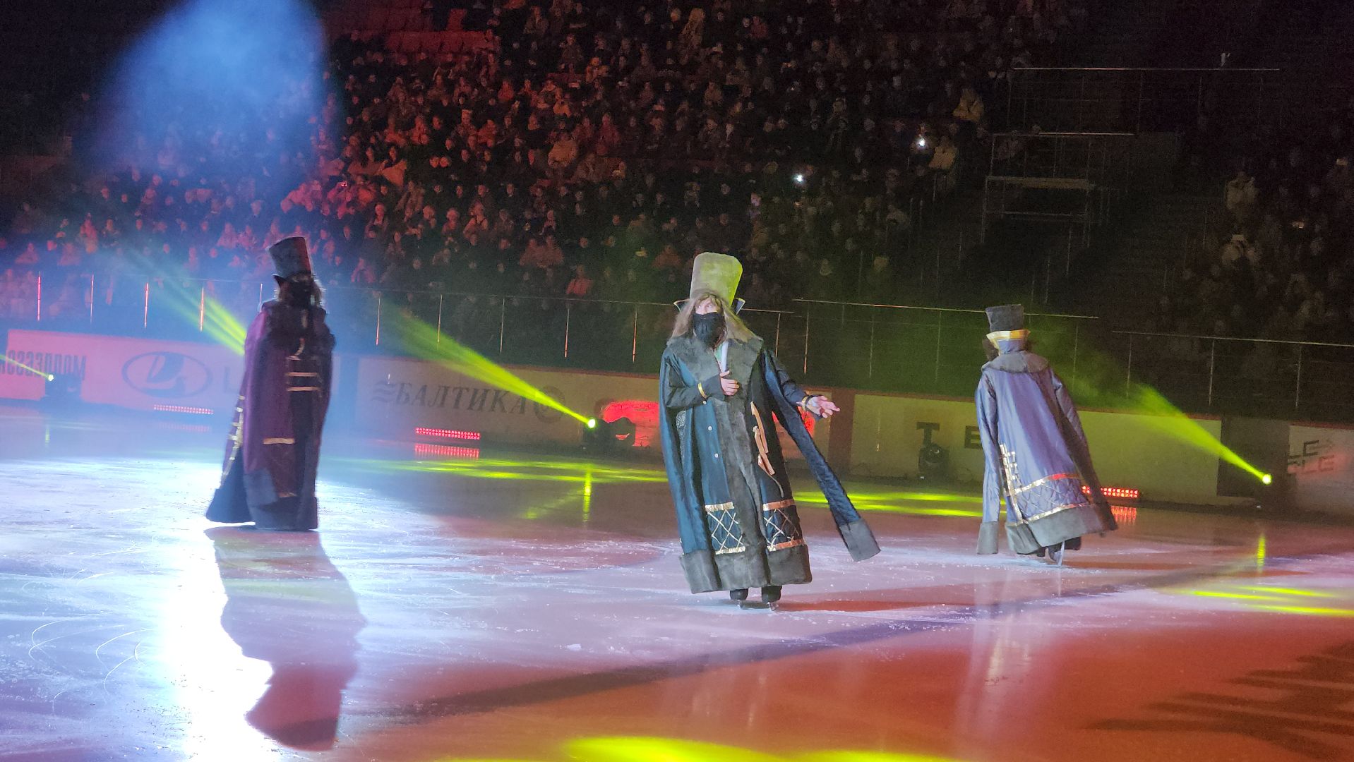 ёлка, новый год, новогоднее настроение, новогодняя елка, елка главы, лед, ледовое шоу,