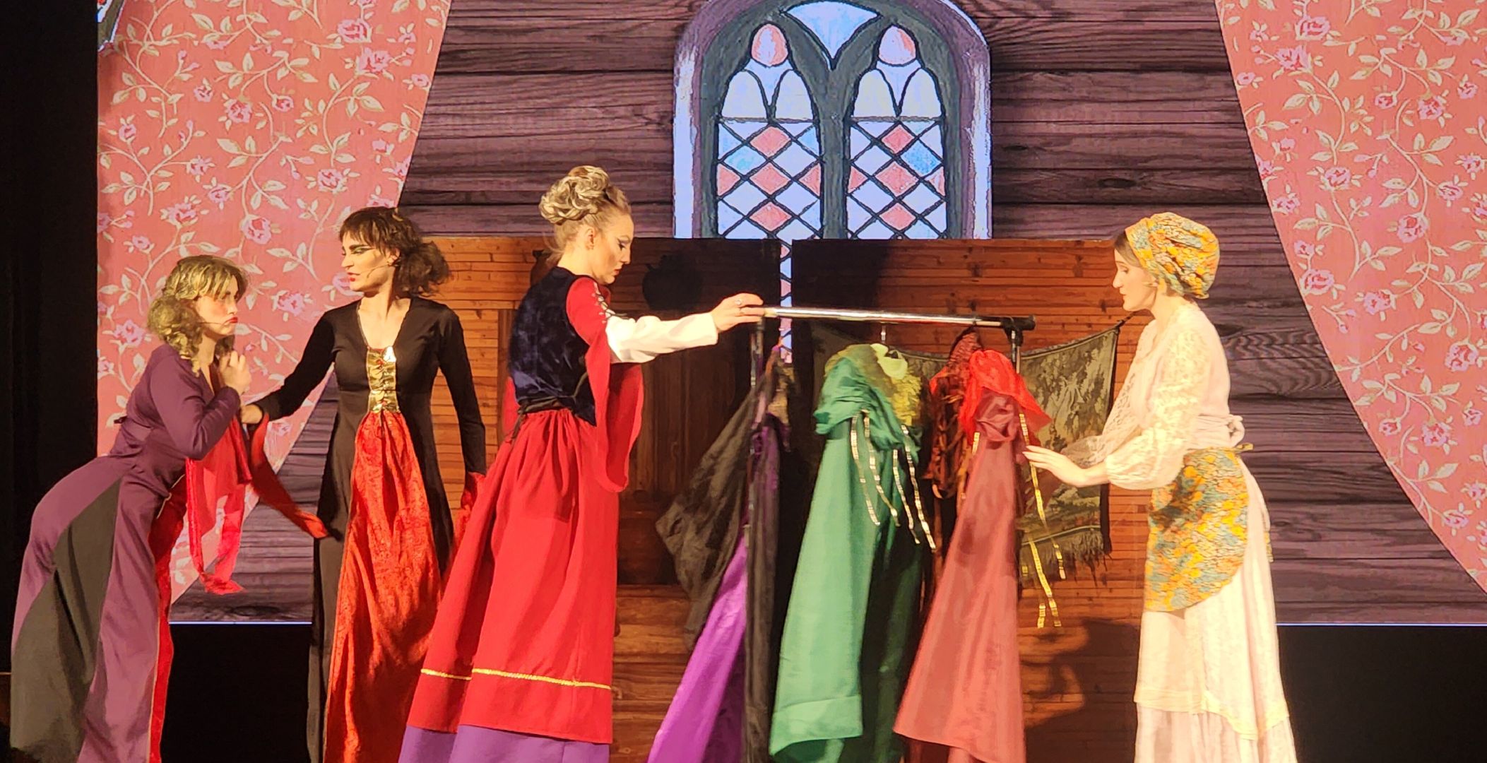 Звенигород, Культура, новогодние праздники, вертикалки,