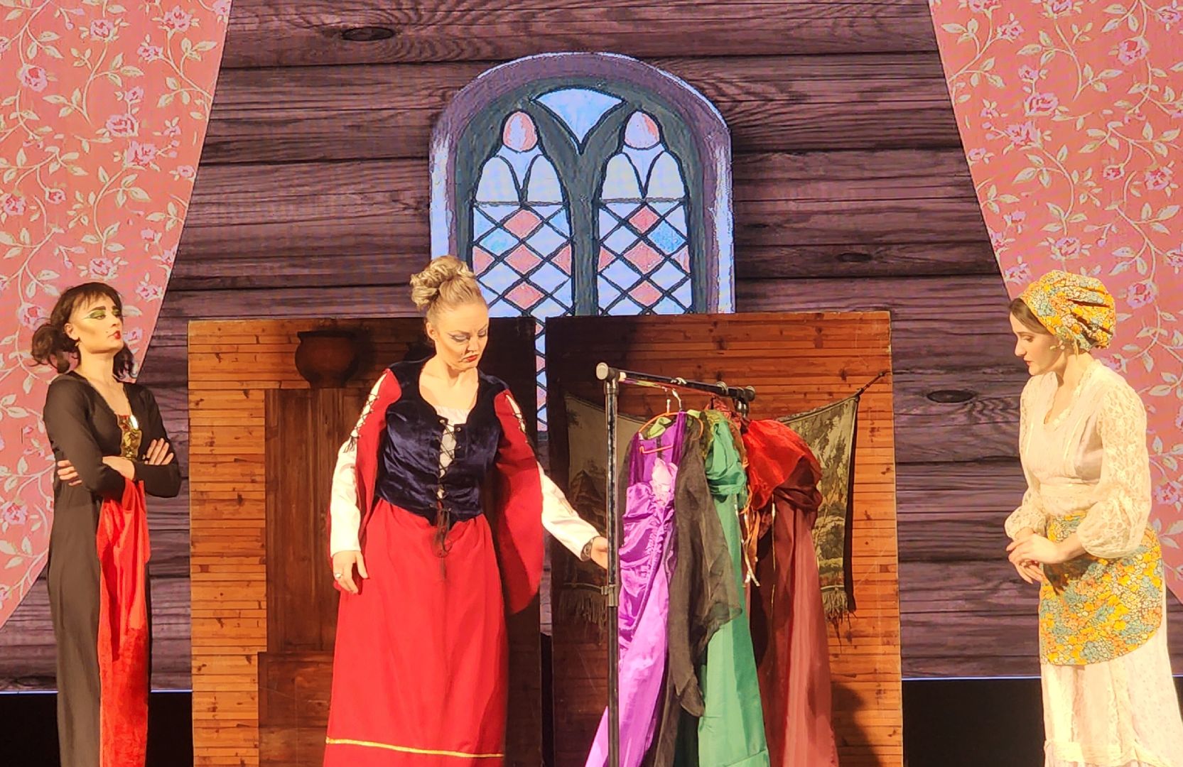 Звенигород, Культура, новогодние праздники, вертикалки,