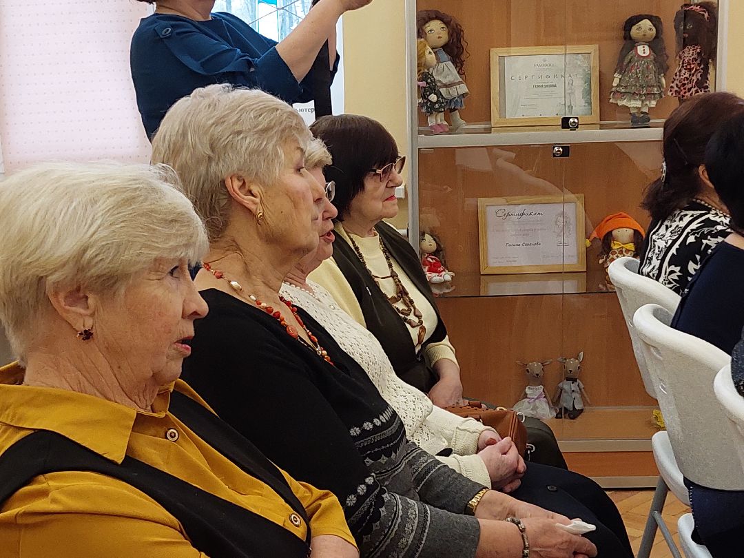 Воскресенск, общество