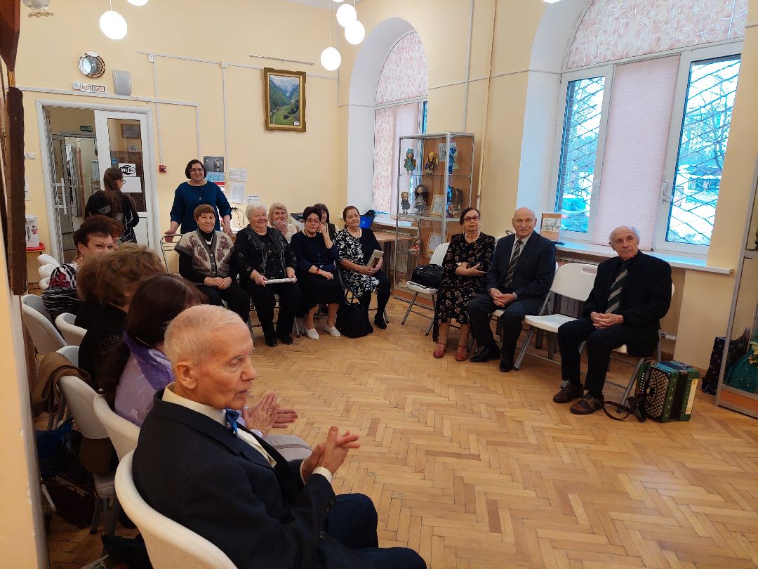 Воскресенск, общество